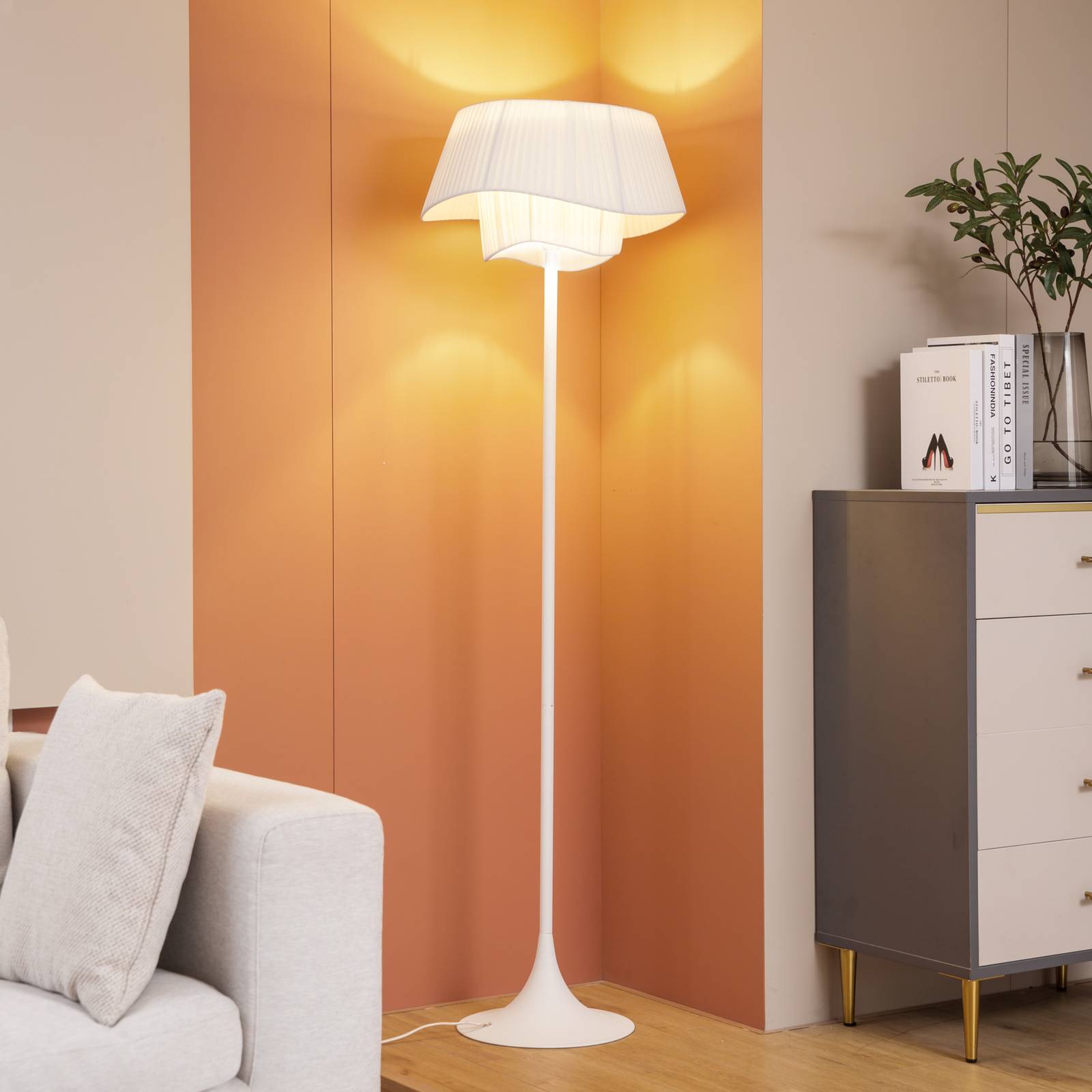 Lampa stojąca Lindby Eryndor biały tekstylny Ø 47 cm E27