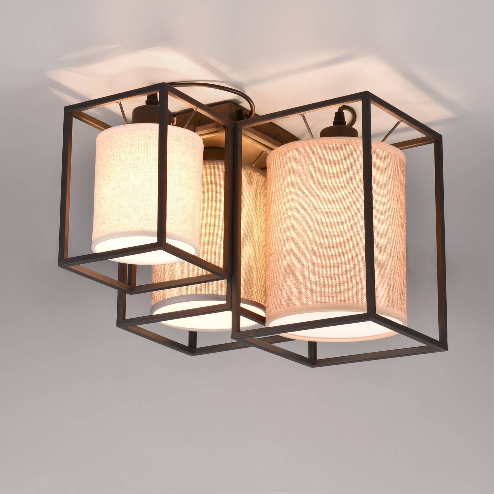 Image of Trio Lighting Plafonnier Ross avec abat-jour tissu, à 3 lampes 4017807573817