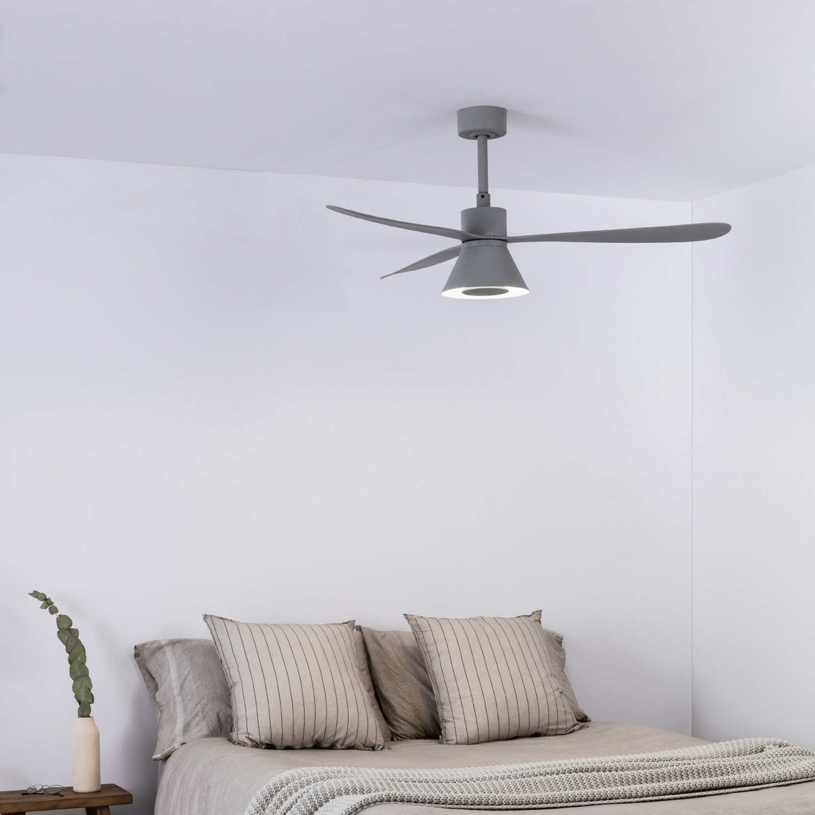 Ventilator de tavan cu LED Amelia Cone L, gri, curent continuu, silențios, 132