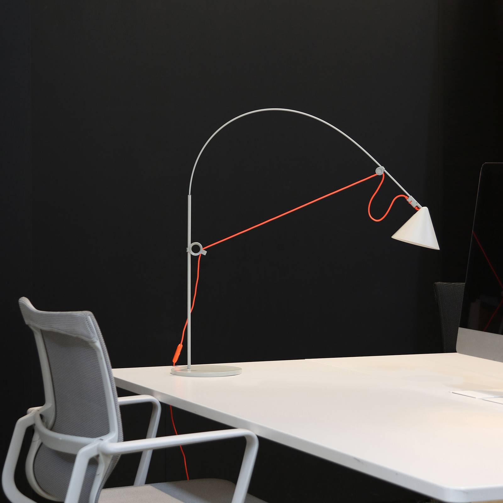 E-shop stolová lampa midgard AYNO S sivá/oranžová 3 000K