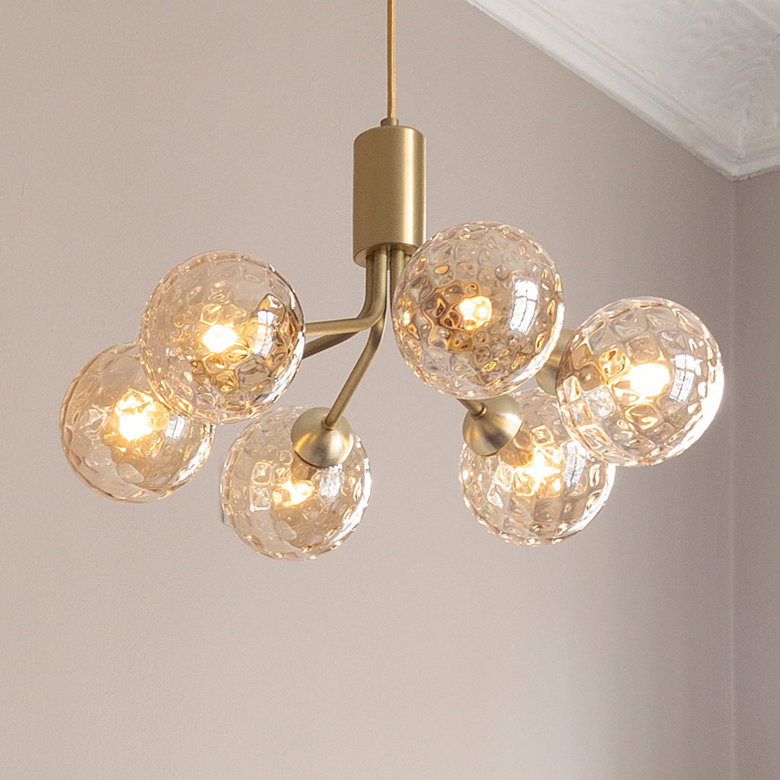 Apiales 6 pendel, messing/guld, Ø 50 cm - Nuura Apiales 6 pendel, messing/guld, Ø 50 cm - Nuura