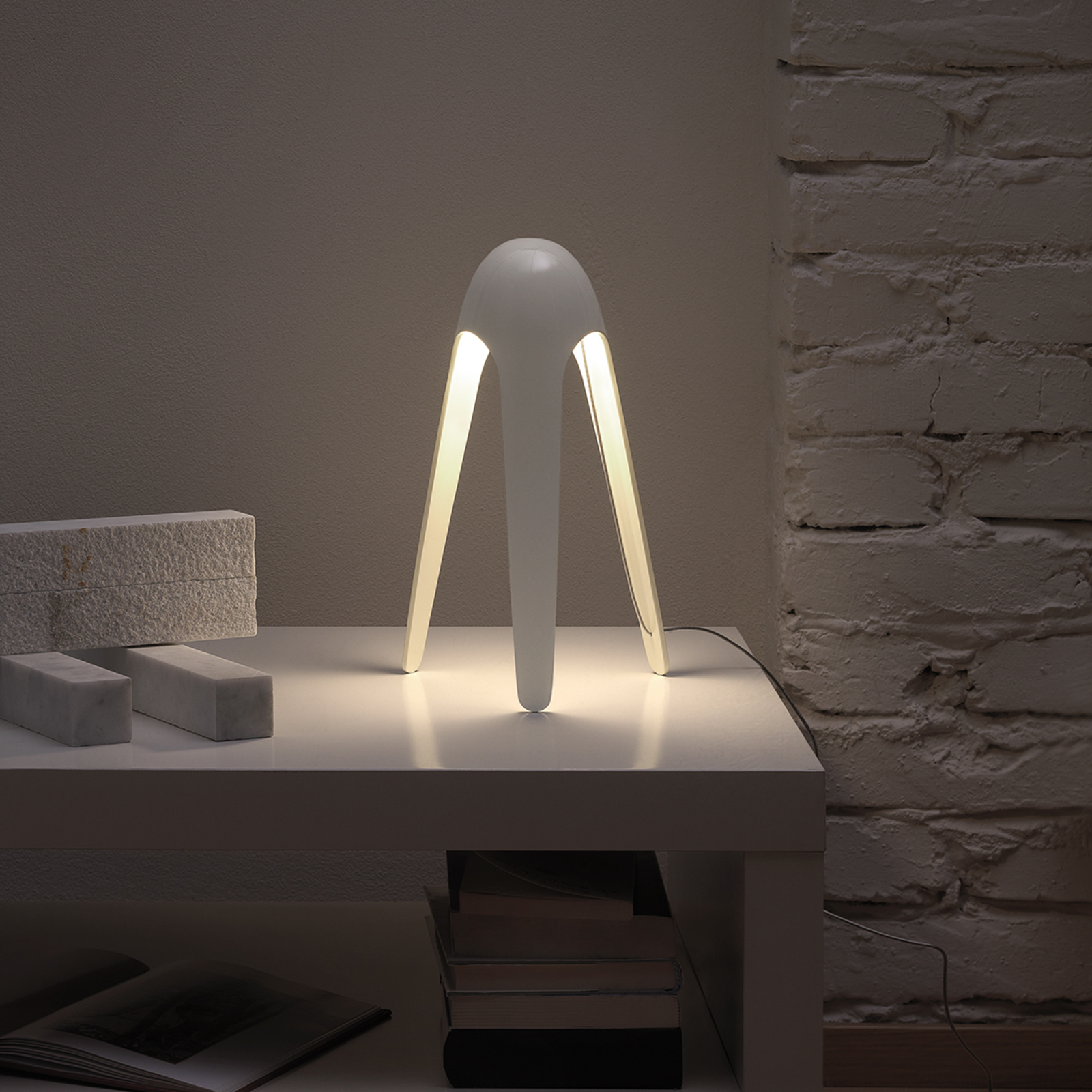 Cyborg Veioză White - Martinelli Luce