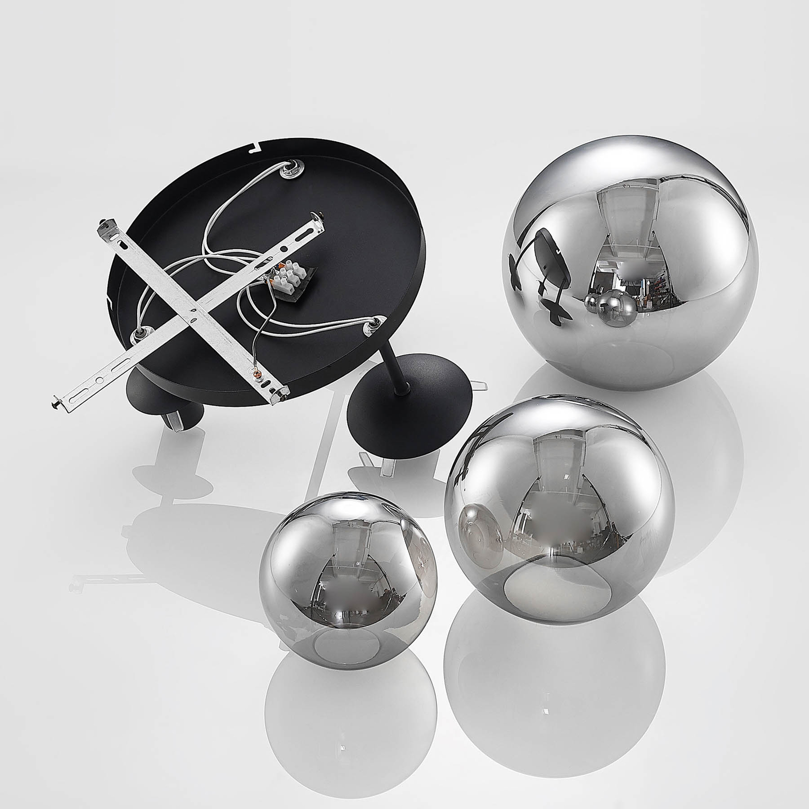 Lindby Teeja plafonnier 3 sphères verre gris fumée