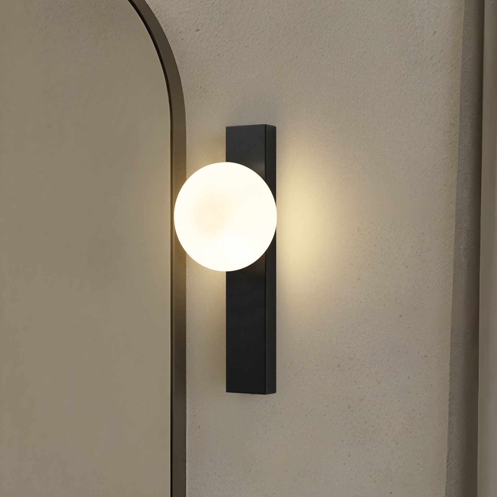 Lindby Bad-aplică de perete Tavrik negru/alb înălțime 30 cm sticlă - Baie - Modern - alb negru