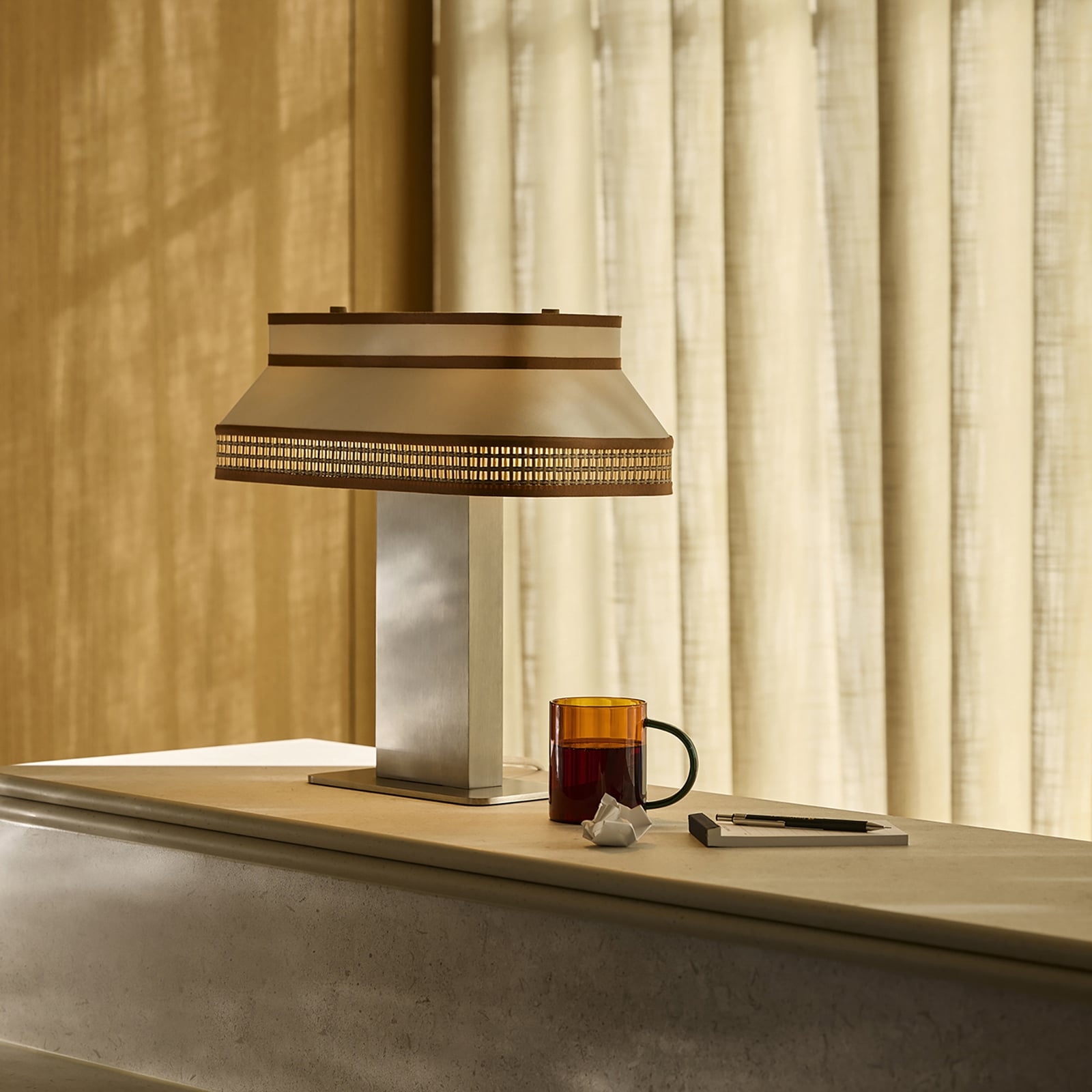 MARKET SET bordlampe Square, krem, tekstil, E27