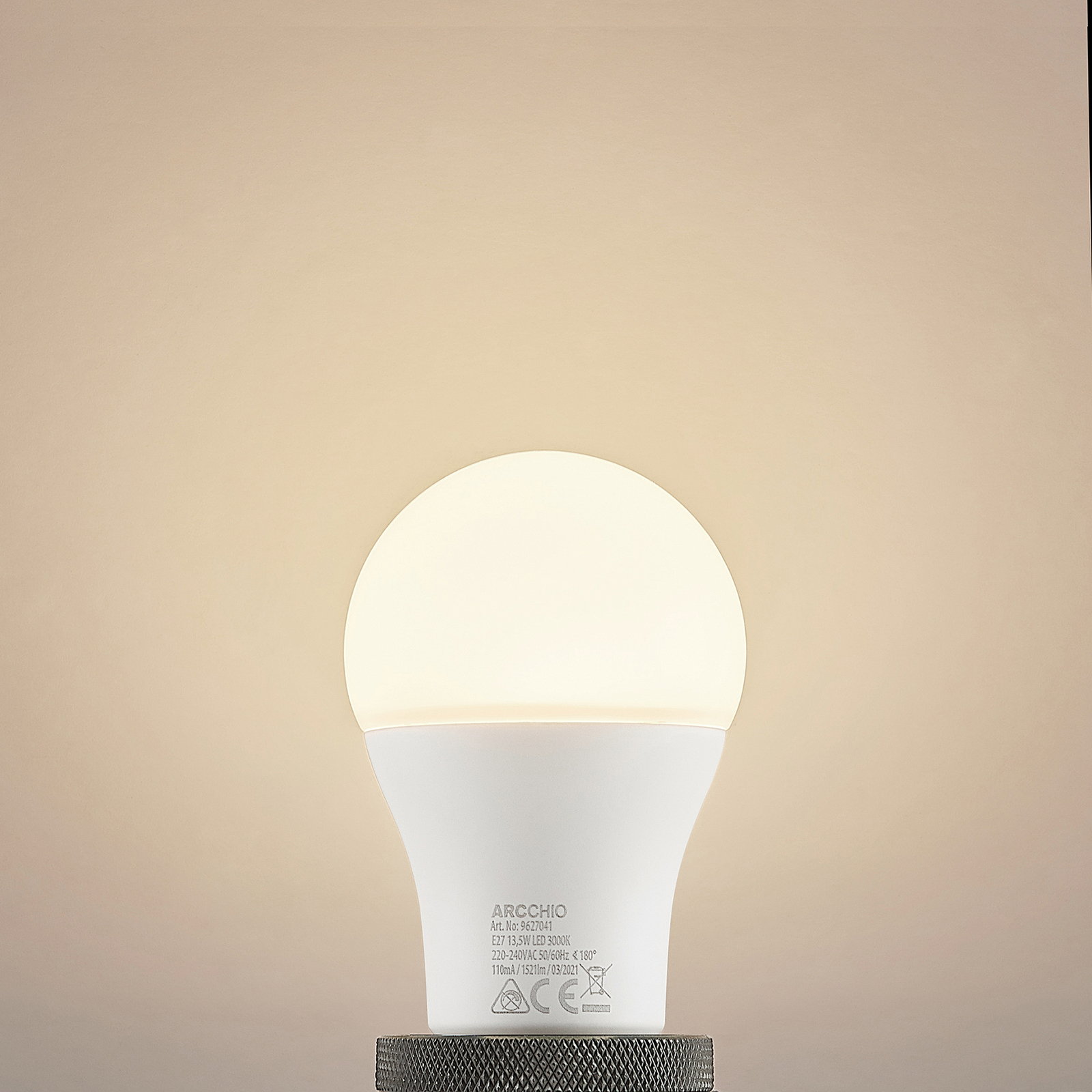 LED lámpa E27 A60 13,5W 3 000 K opál