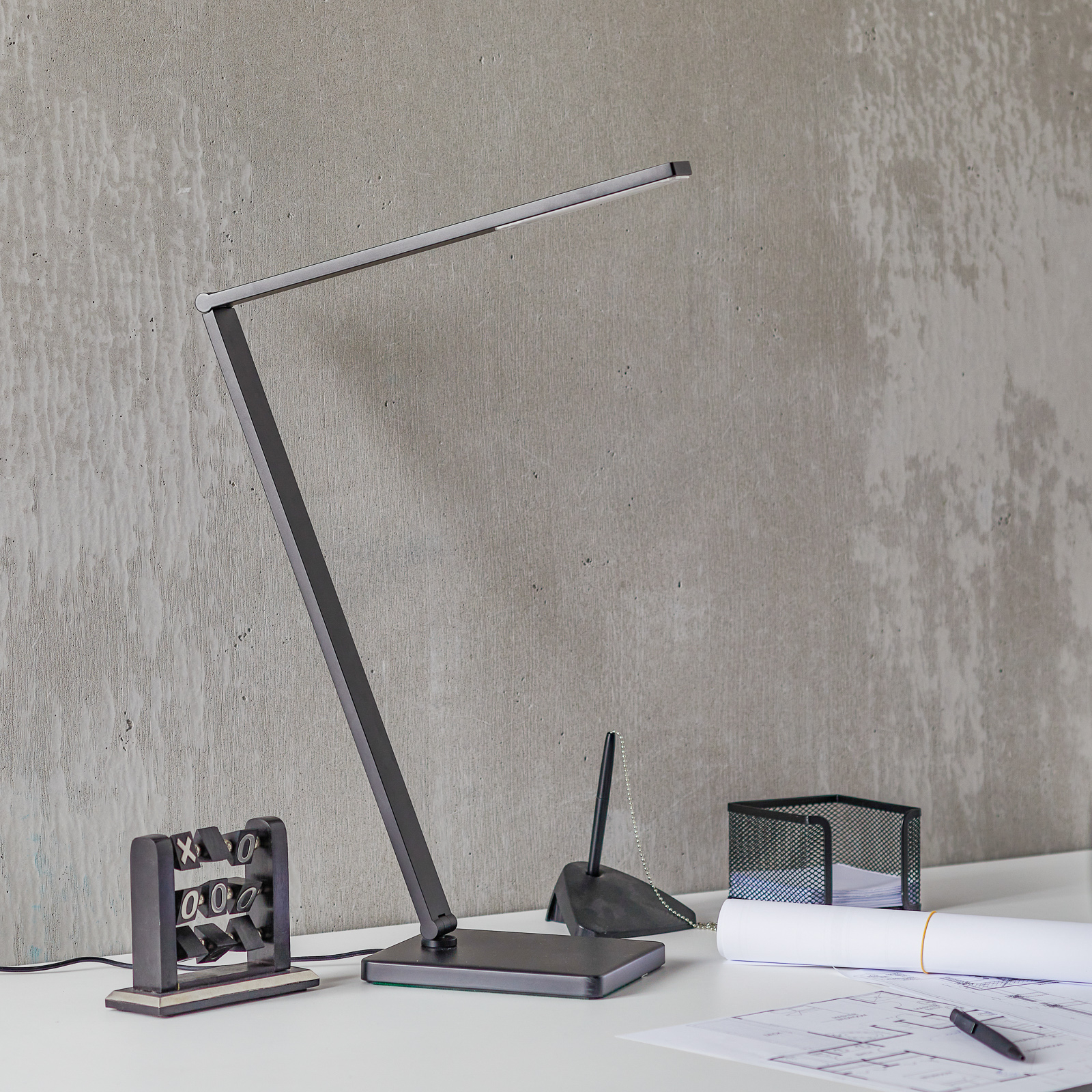 Commande gestuelle - lampe de bureau LED Omar