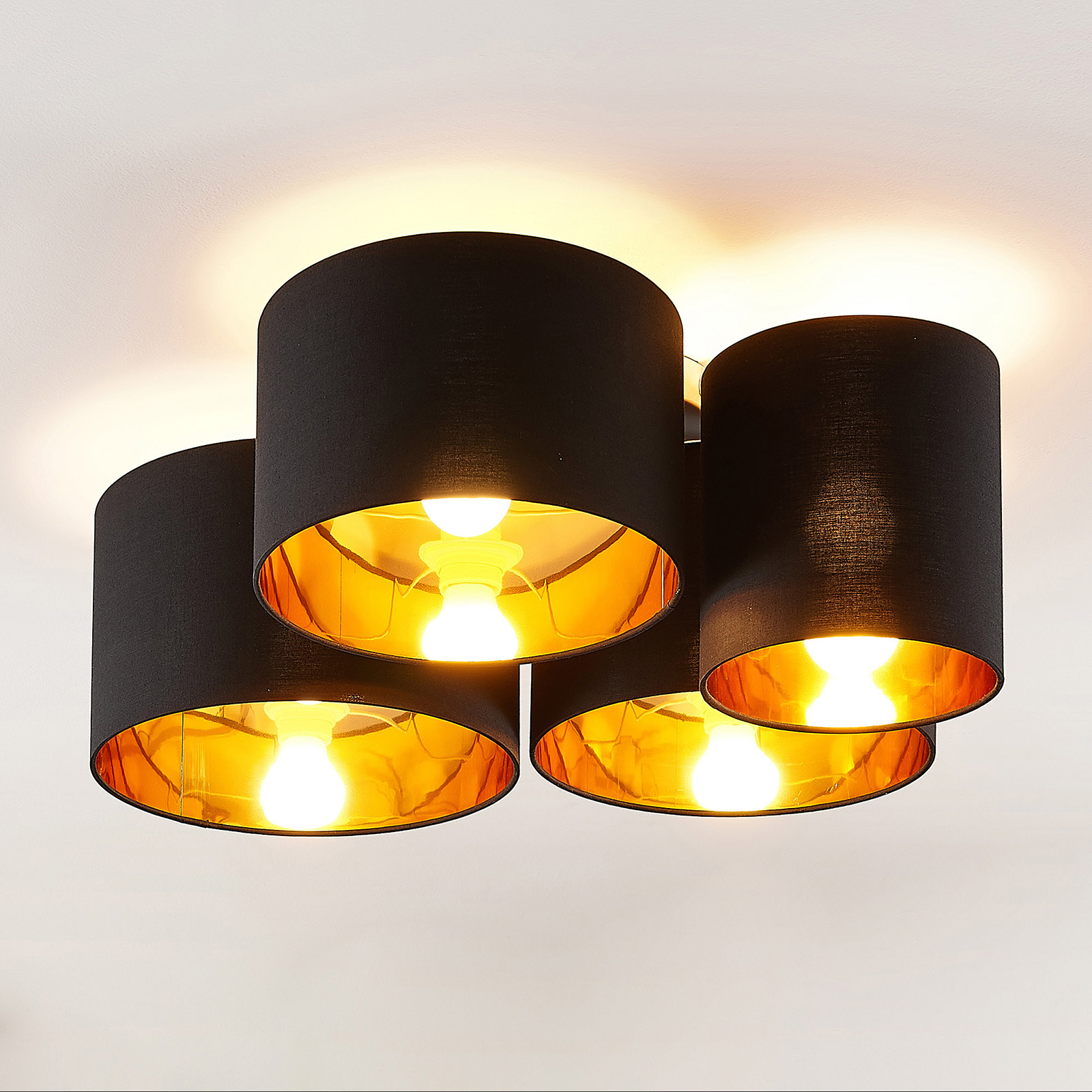 Lindby Laurenz plafondlamp, 4lamps, zwartgoud Lampen24.be