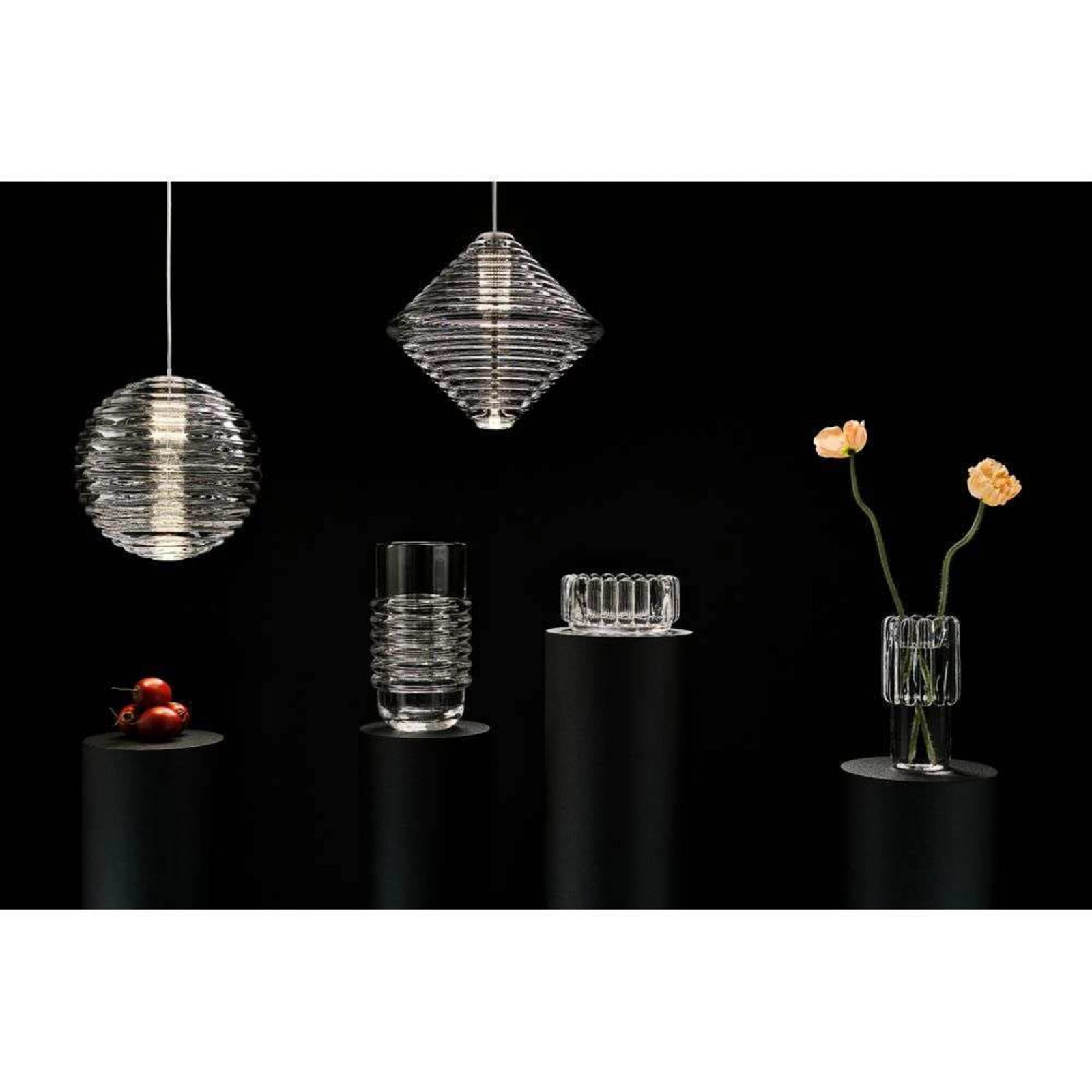 Press Vase Medium Clear - Tom Dixon
