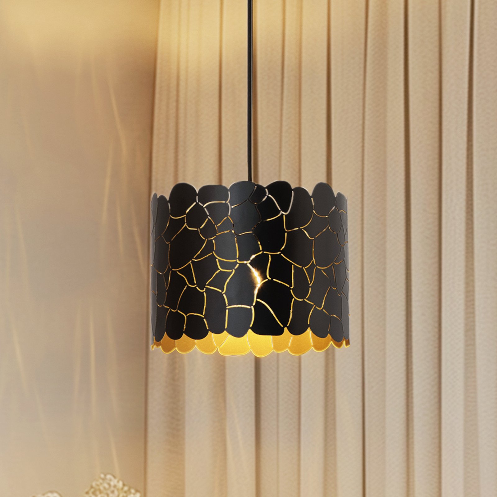 Lindby pendant light Aralena, black/gold, metal, Ø 26 cm