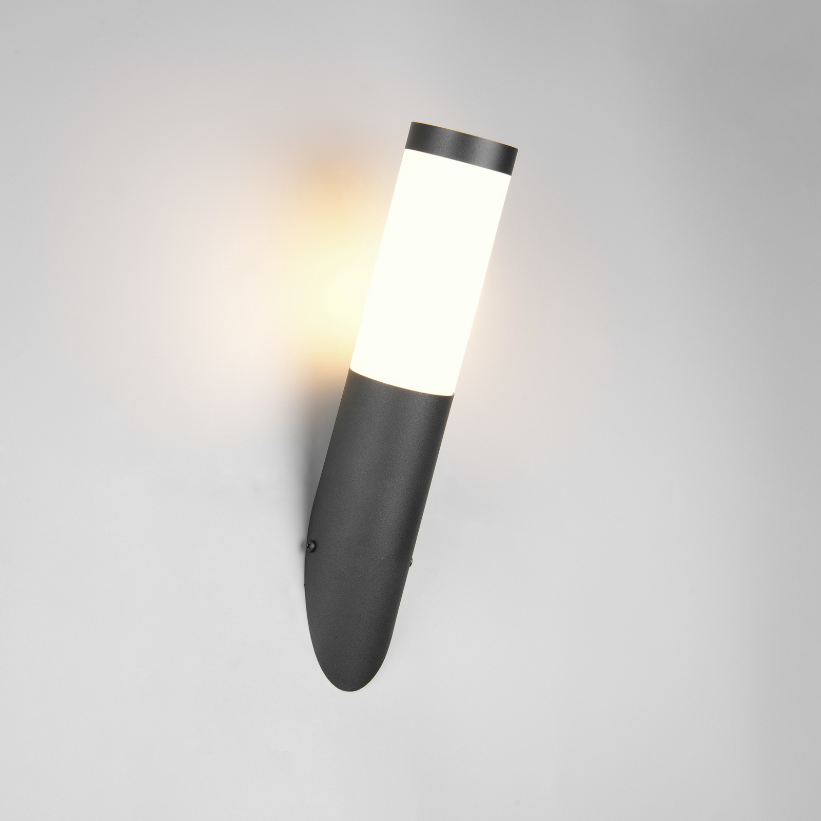 Ulkoseinälamppu Trioto, mattamusta, korkeus 39 cm, ruostumaton teräs