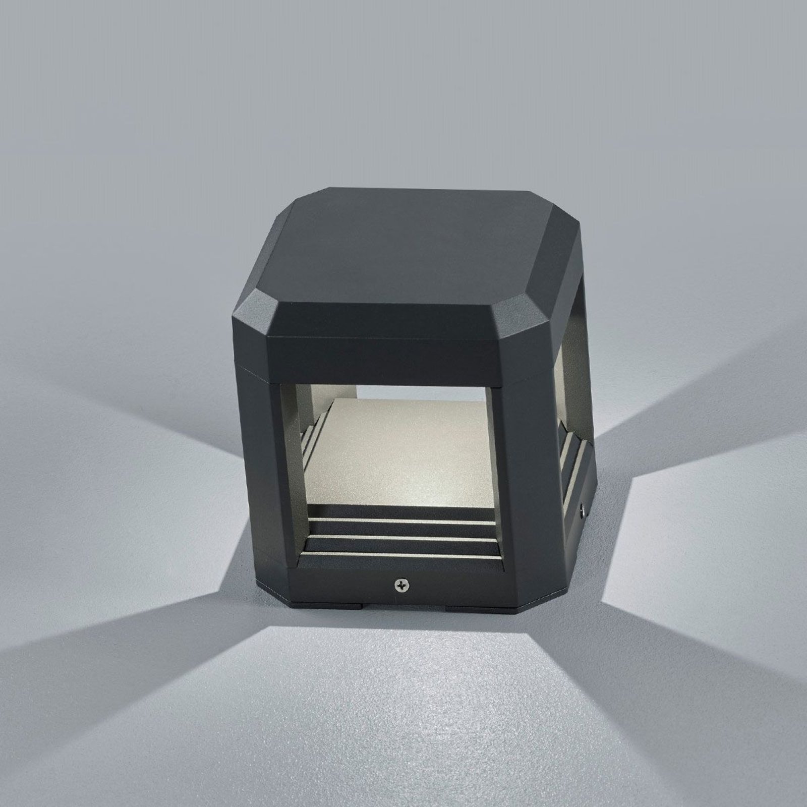 Logone LED outdoor wall light, cube-shaped