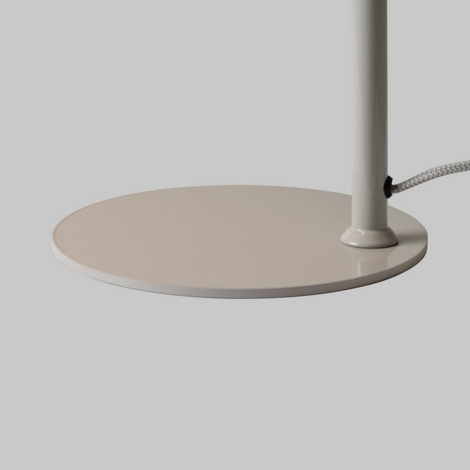 IT'S ABOUT ROMI lampa stołowa Stavanger, jasnoszara, wysokość 51 cm