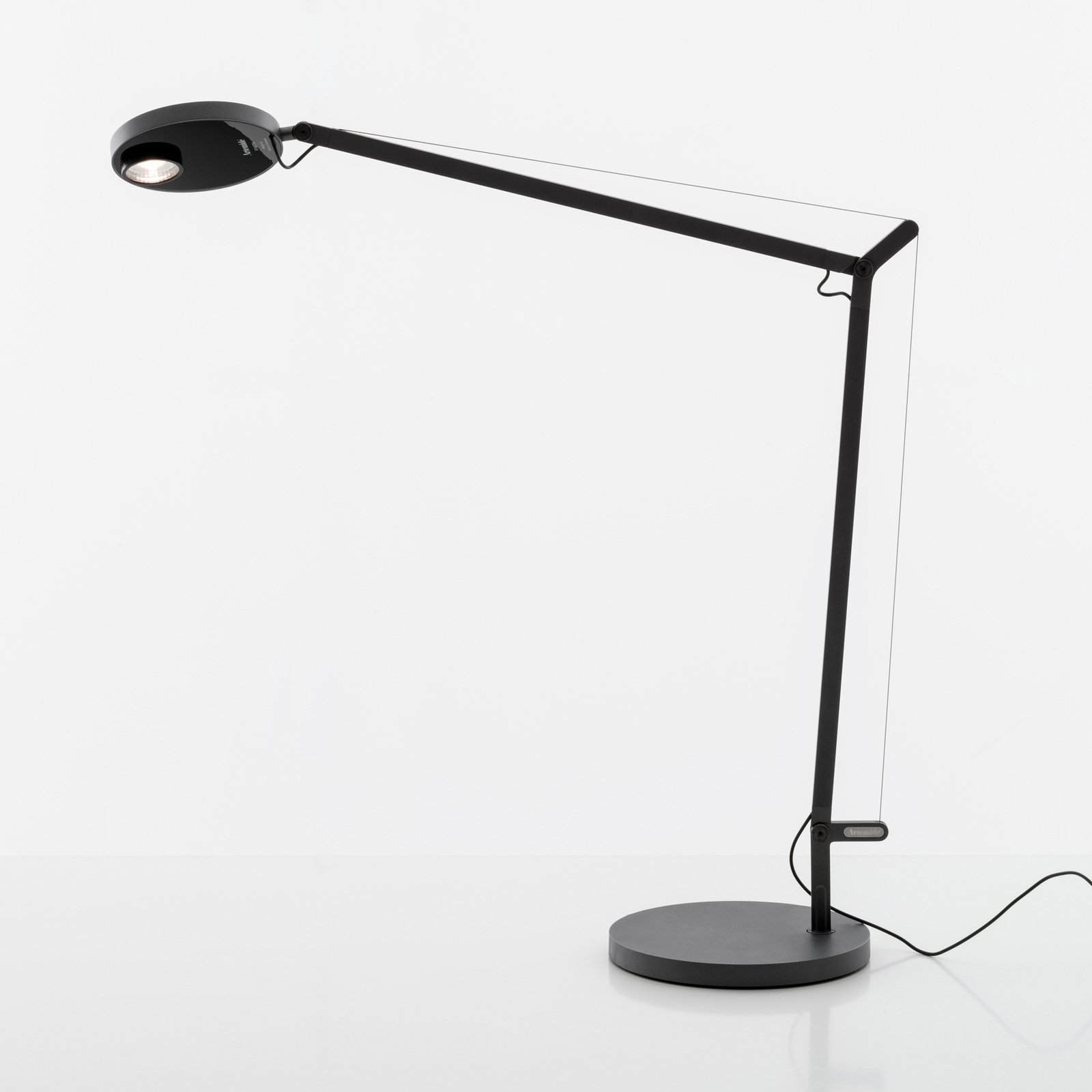 Artemide Demetra Professional Table 930 Sensor