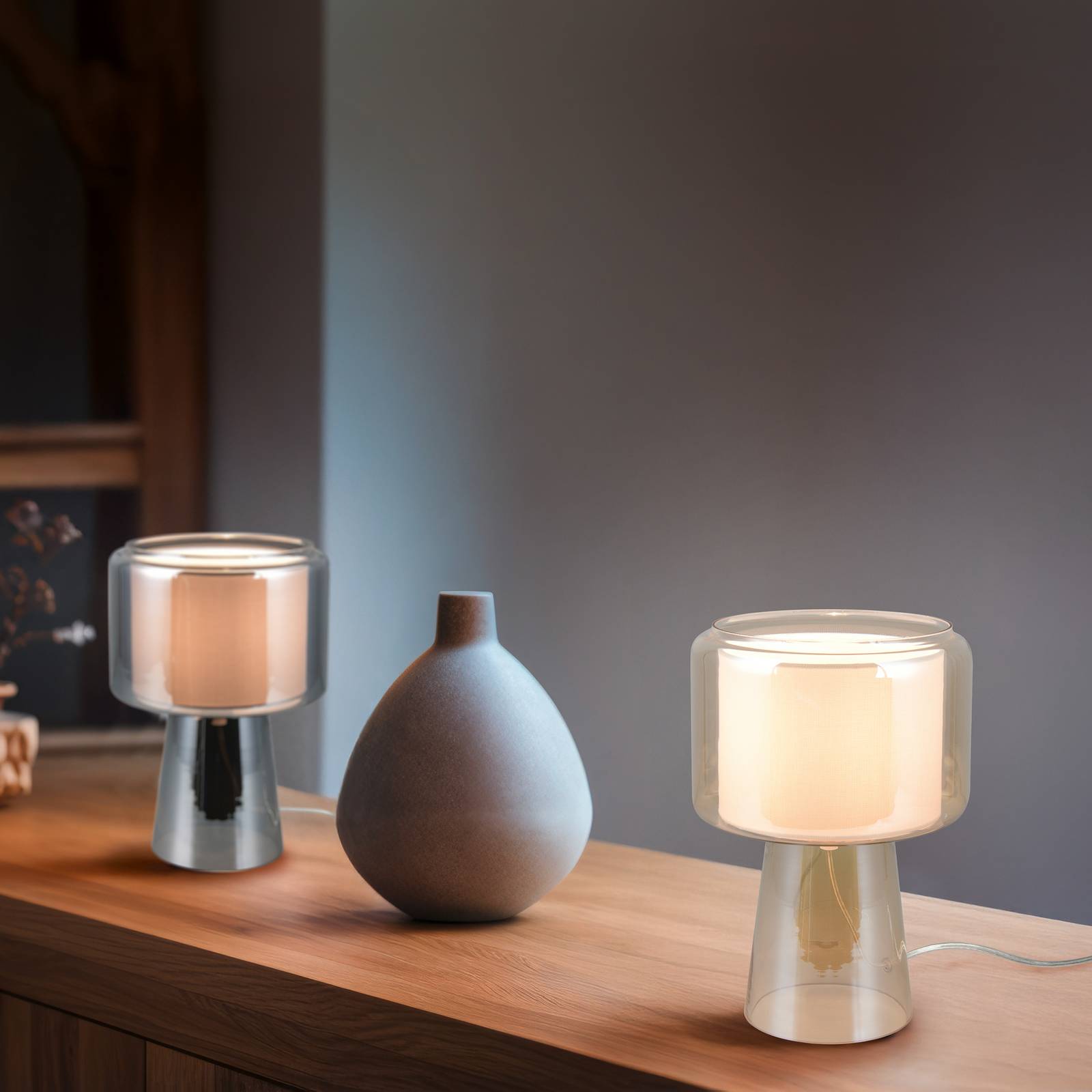 Tischlampe Rocka, amberfarben, Höhe 29 cm, Glas/Stoff günstig online kaufen