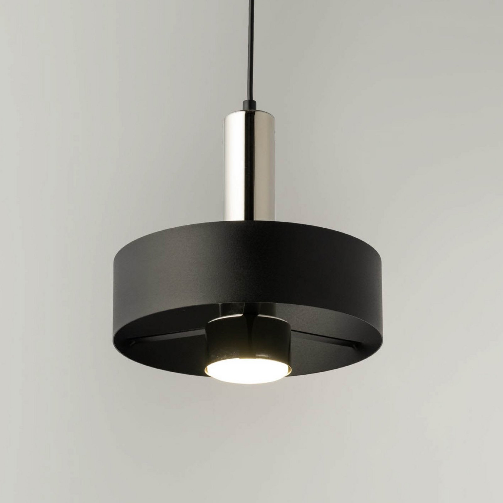 Hängeleuchte Rif Lux, schwarz/silber, Ø 25 cm, Stahl