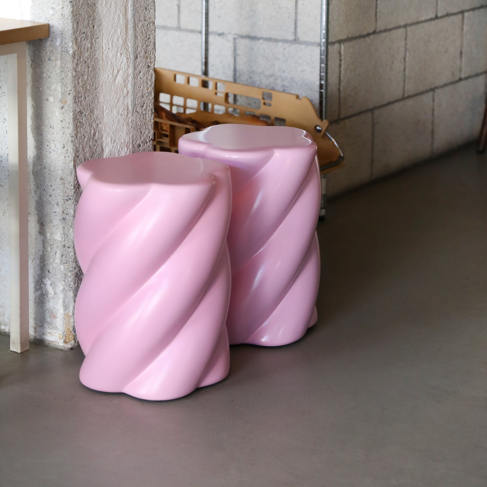 Tabouret Marshmallow, rose, hauteur 45 cm - &Klevering