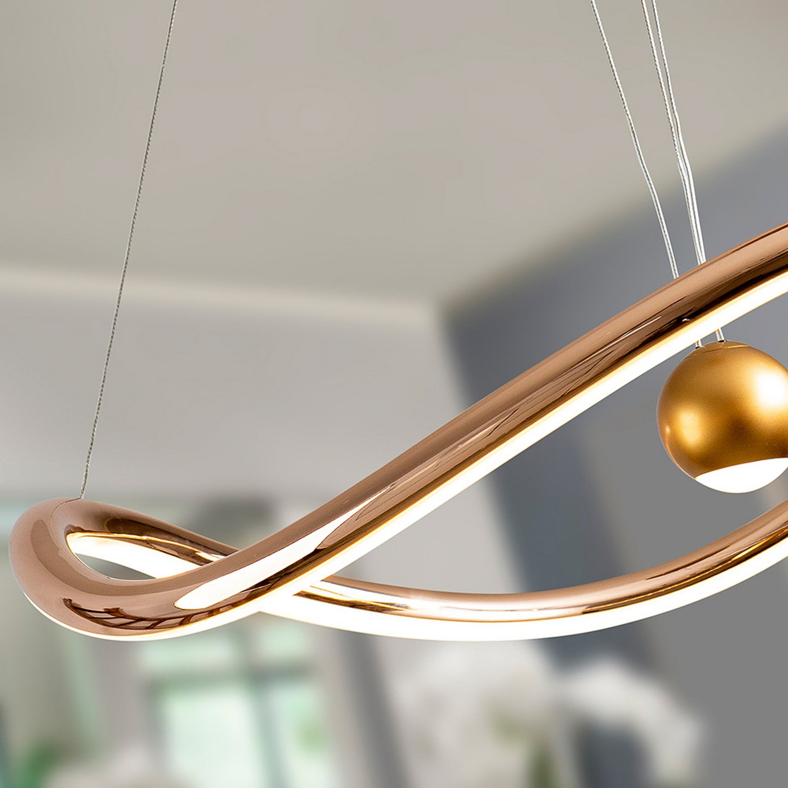 Inteligentné LED závesné svietidlo Romina, Ø 78 cm, zlatá farba kov CCT