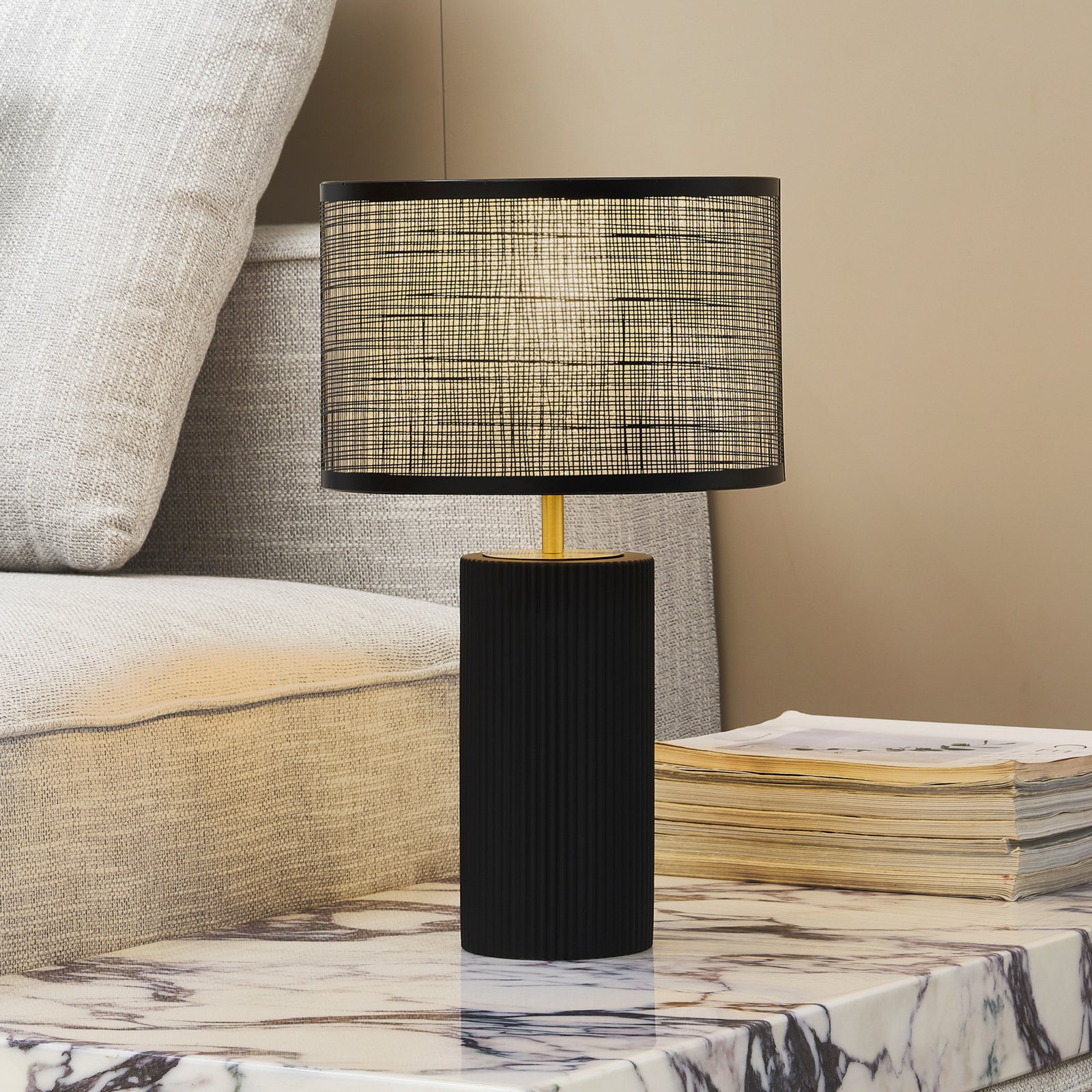 Lindby Sorscha table lamp, black, iron, Ø 26 cm