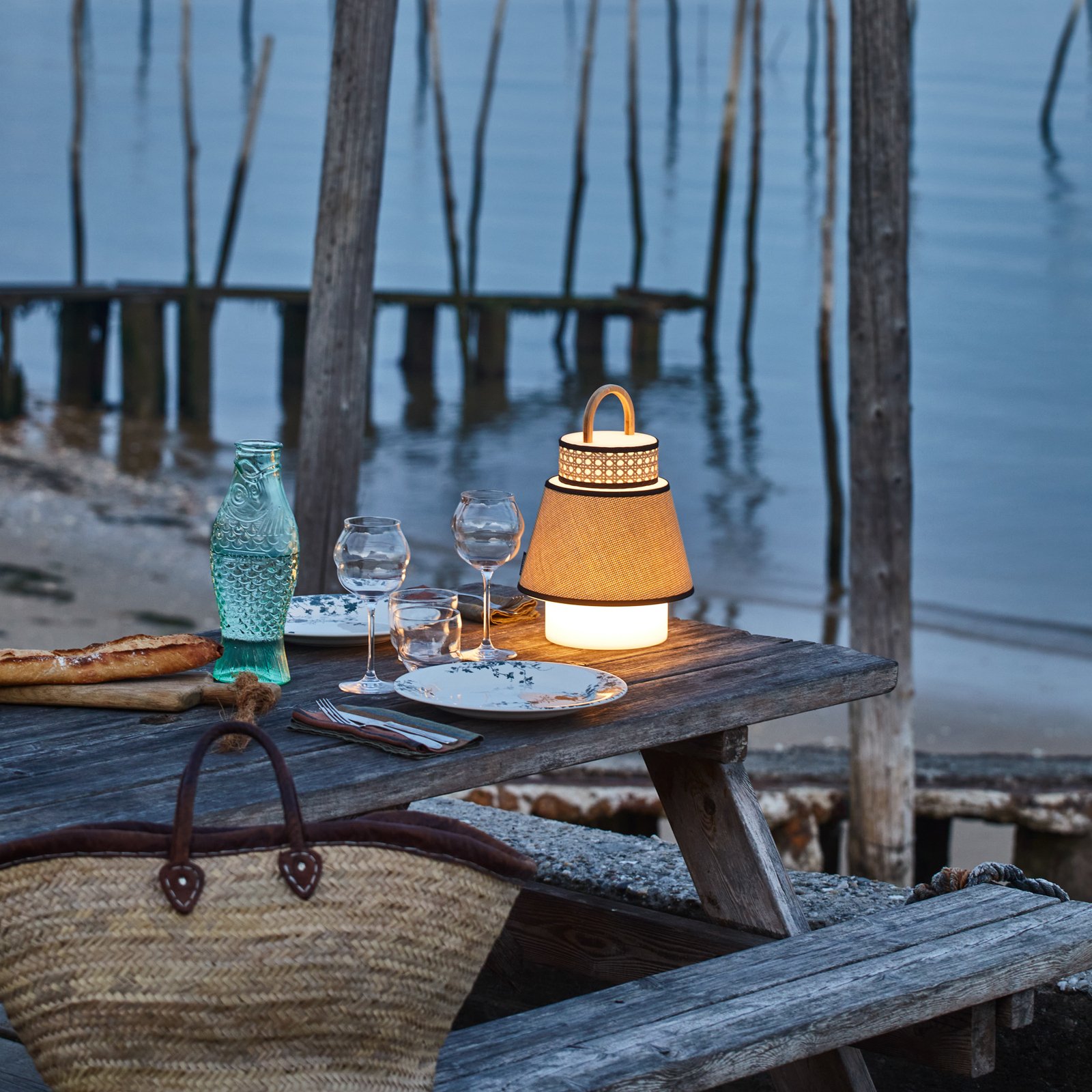 Singapour LED-Terrassenlampe USB honey - MARKET SET Singapour LED-Terrassenlampe USB honey - MARKET SET