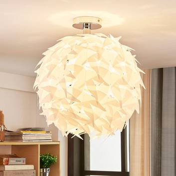 Corin - hvid loftlampe i trendy look