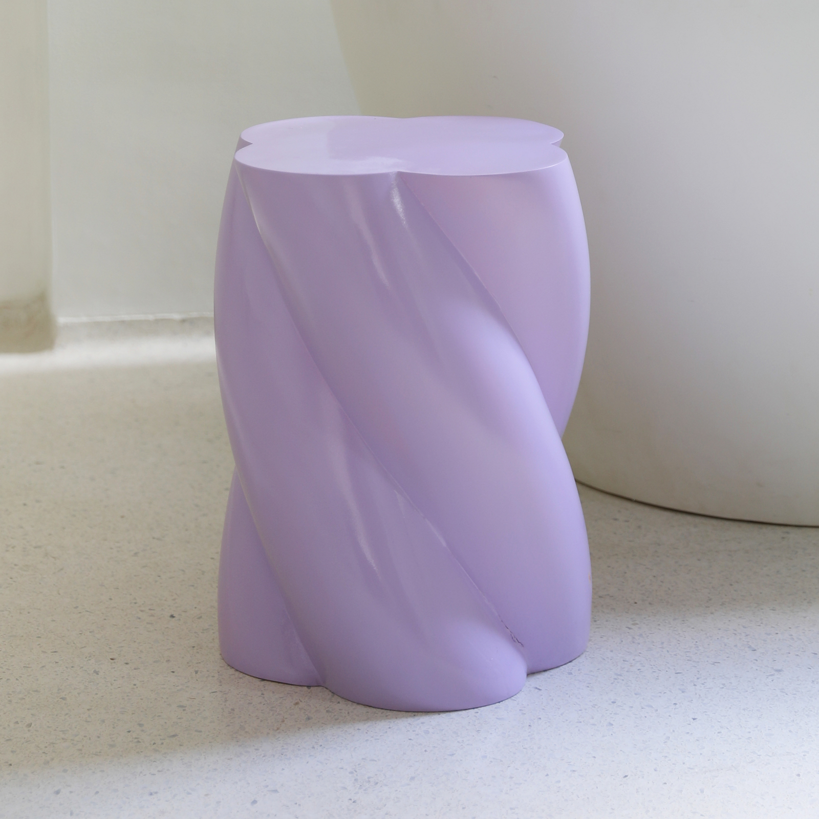 Mesita auxiliar Pillar Marshmallow, morada, 40 cm de altura - &Klevering Mesita auxiliar Pillar Marshmallow, morada, 40 cm de altura - &Klevering