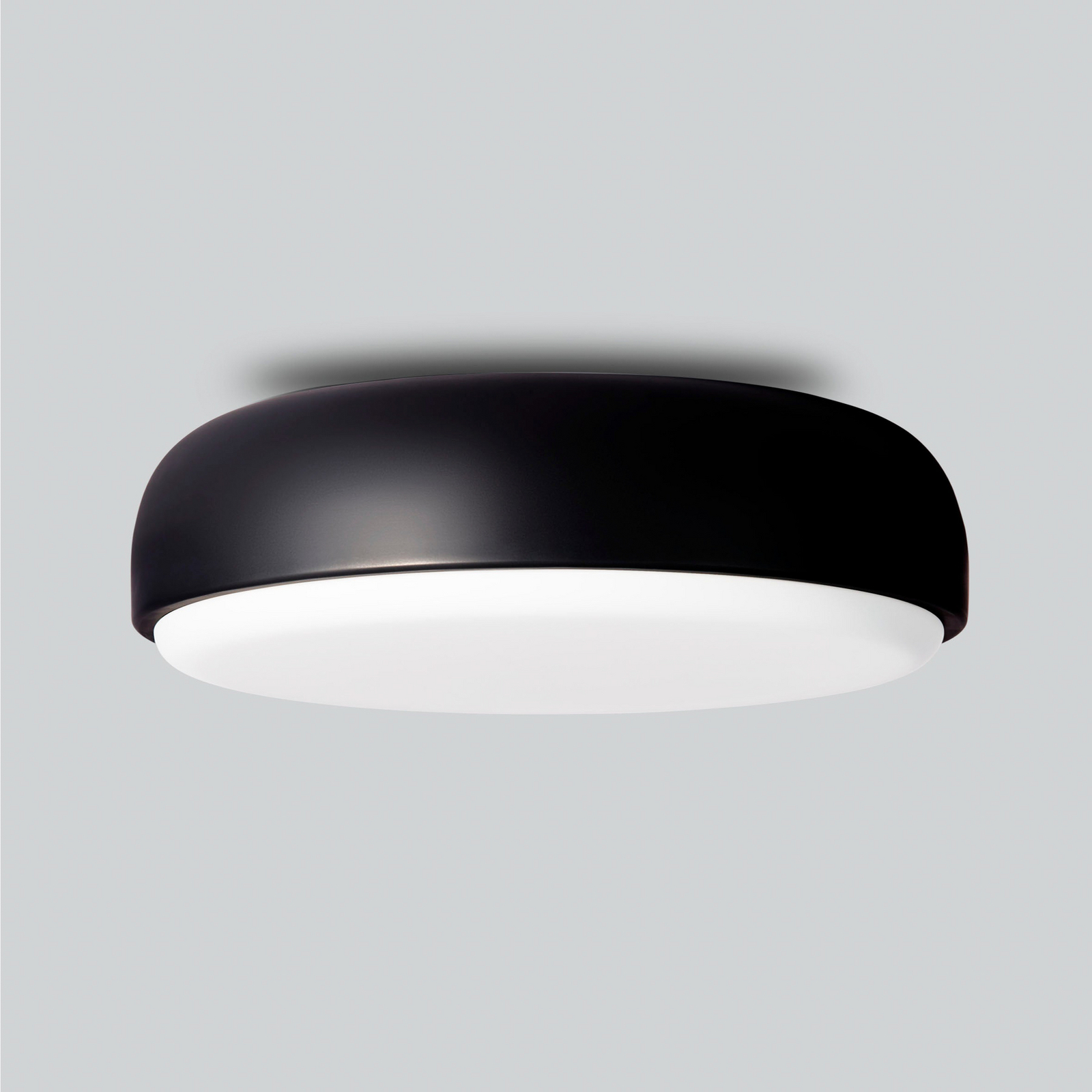Over Me 50 Taklampe Matt Svart - Northern