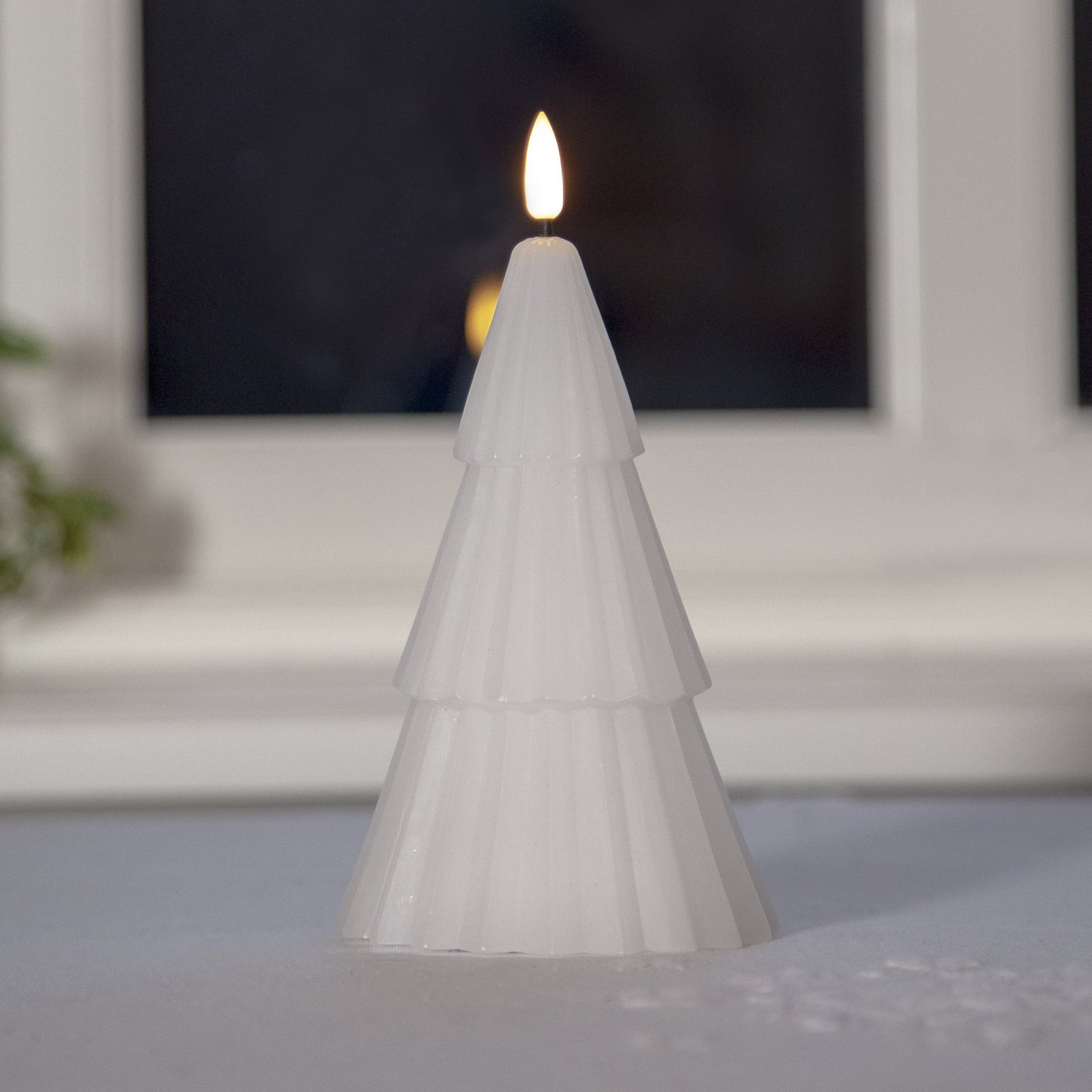 LED candle Flamme Grany, white, 18 cm, real wax, battery operated