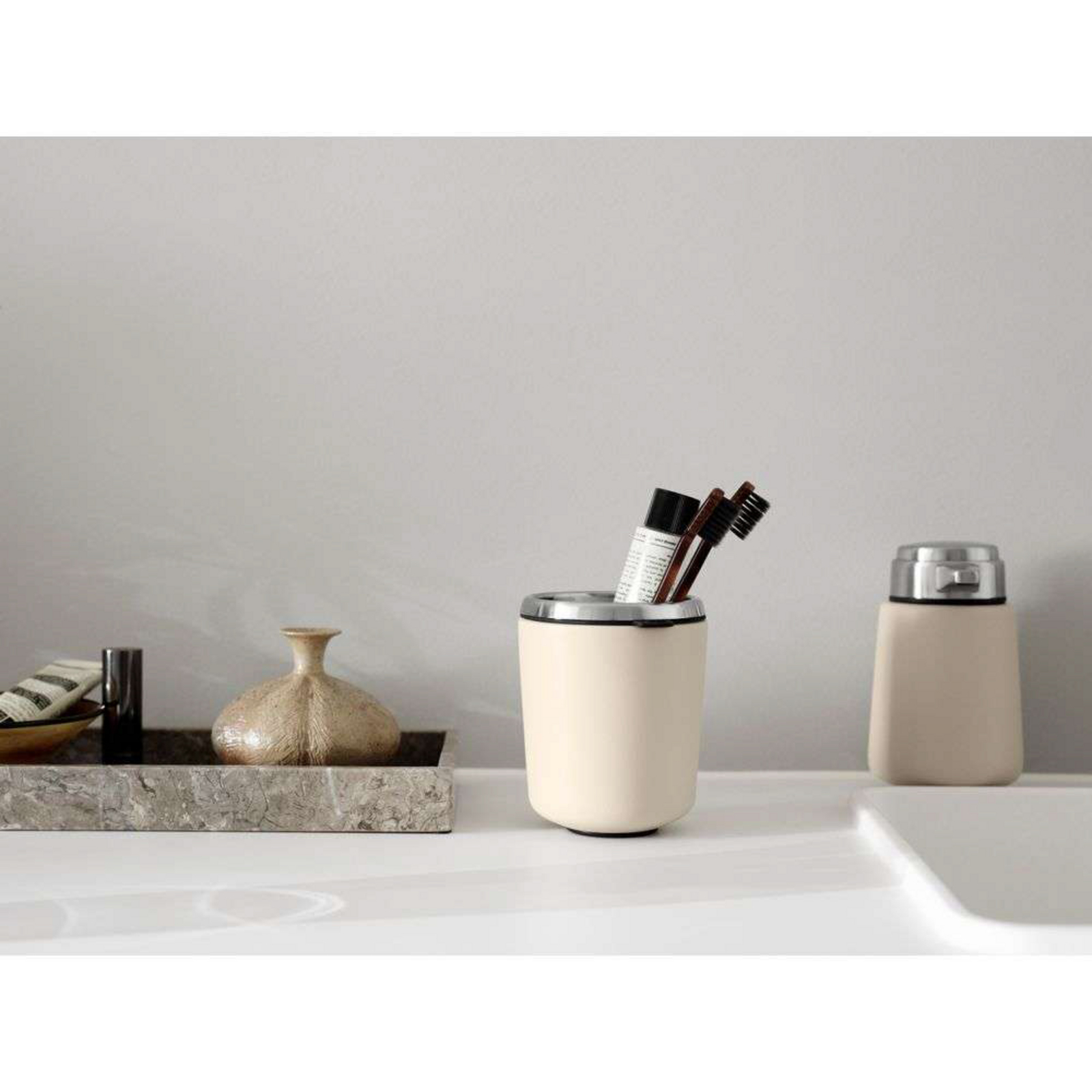 Vipp7 Toothbrush Holder White - Vipp