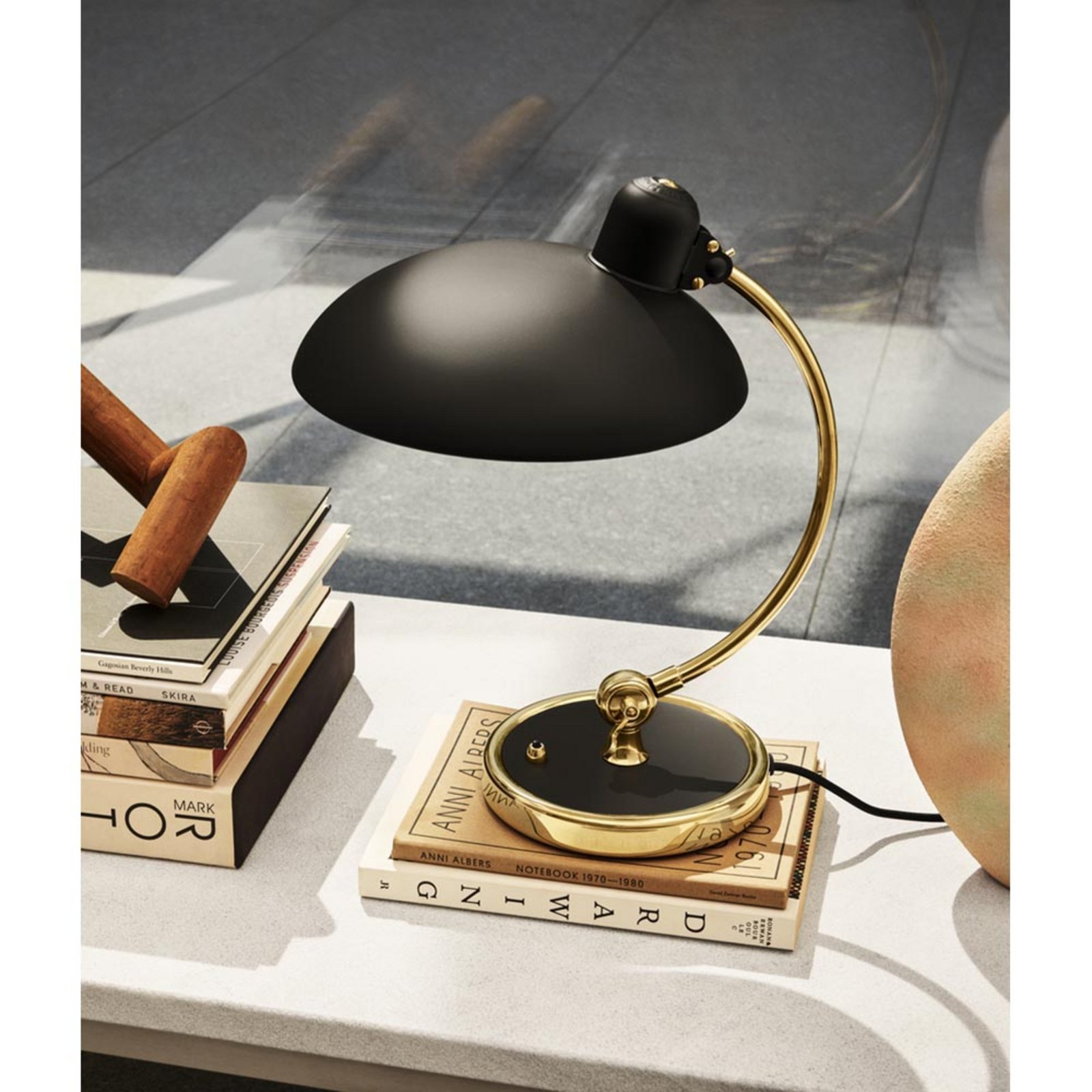 KAISER idell™ 6631-T Table Lamp Matt Black/Brass - Fritz Hansen