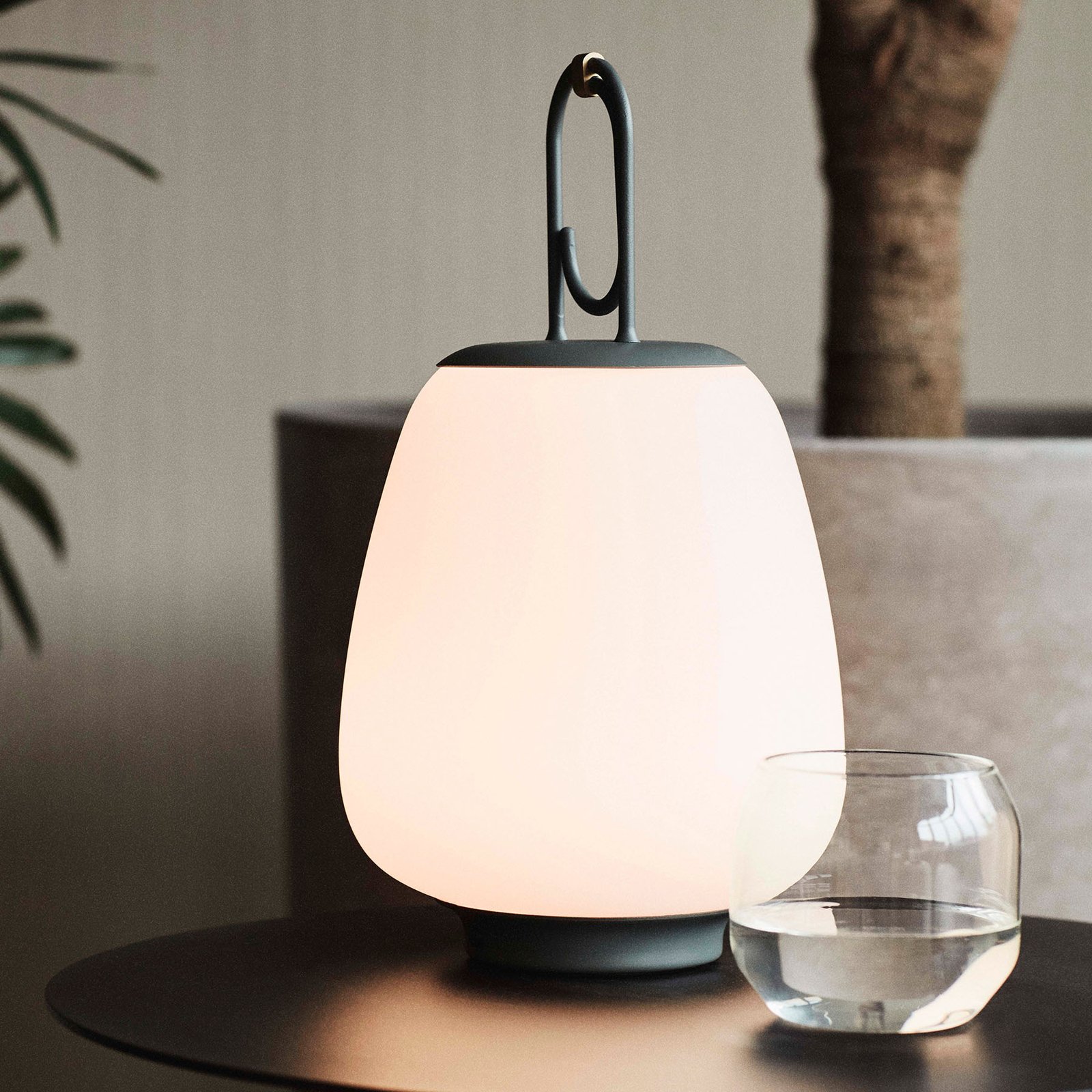 &Tradition Lucca SC51 LED table lamp IP44