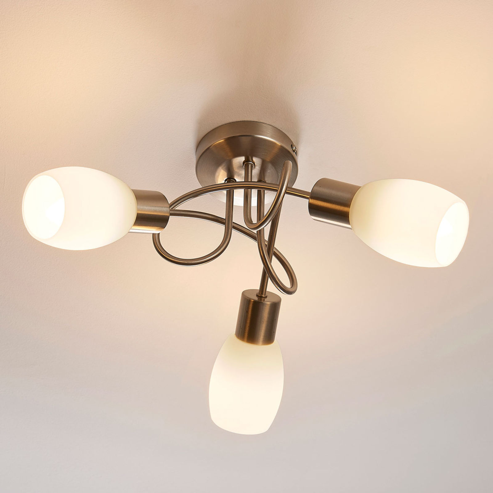 Lindby Arda spotlight, glass, three-bulb round