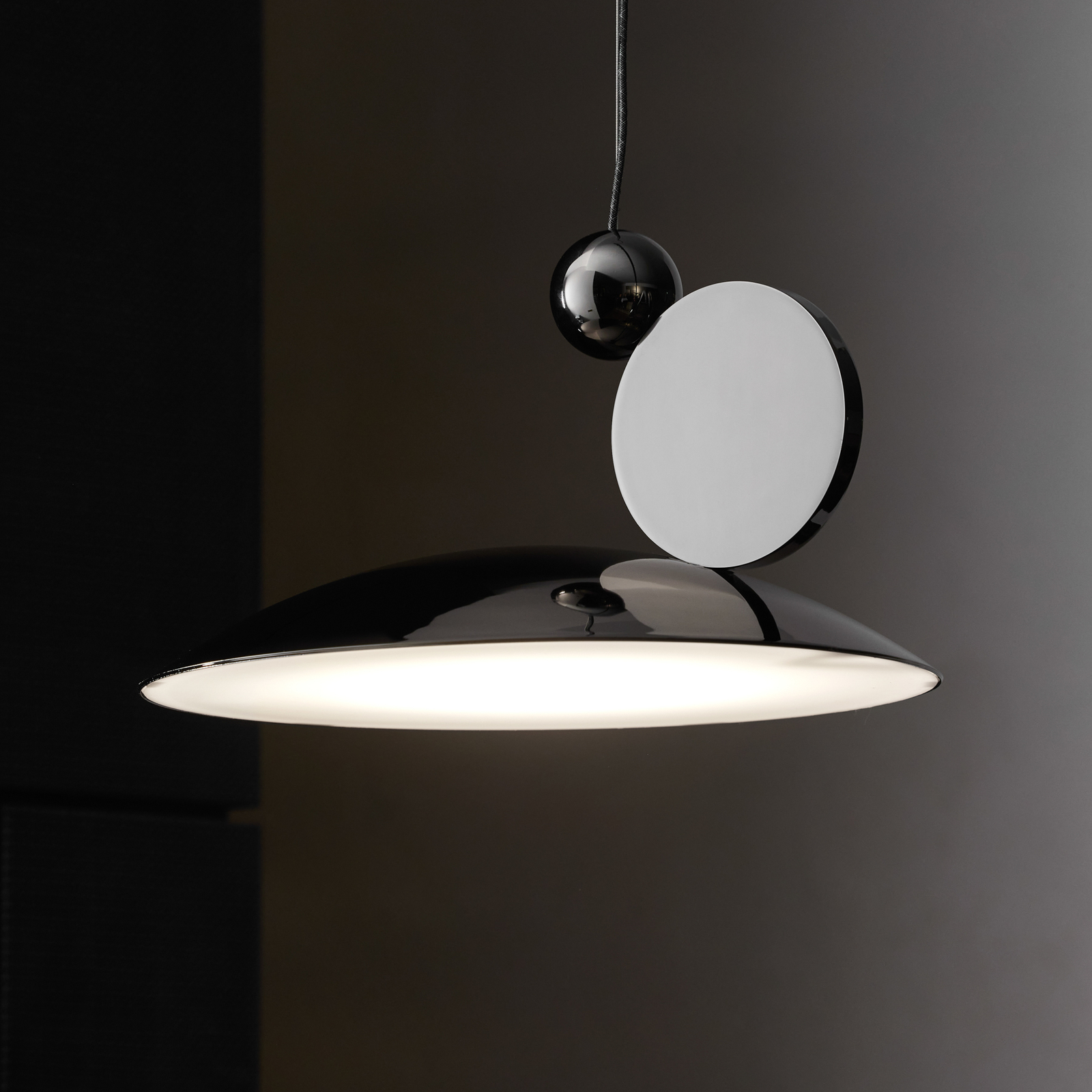 Colgante LED Equilibrium Ø 18cm negro/níquel