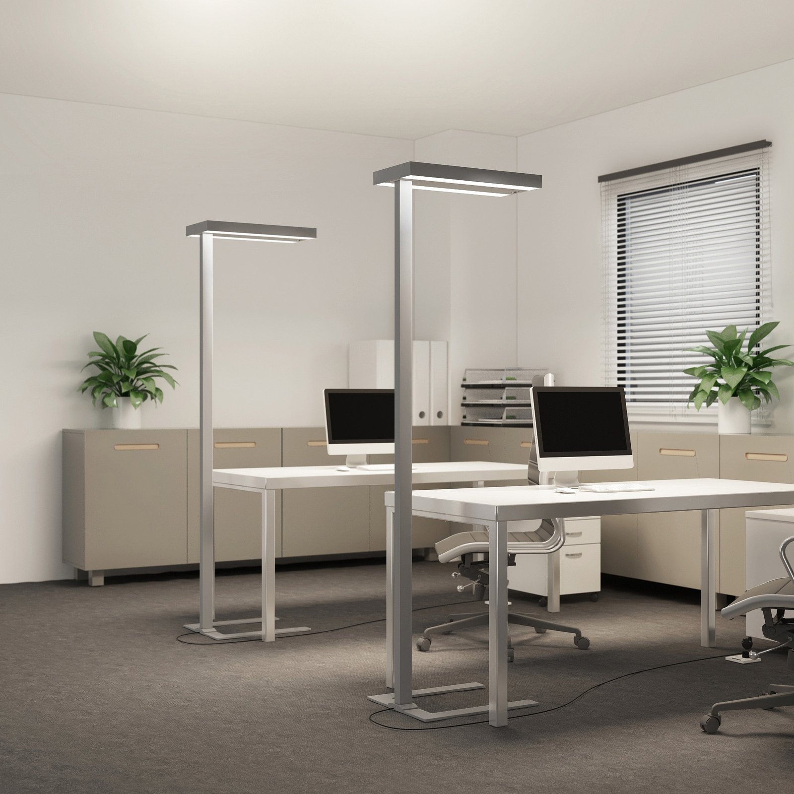 Logan LED Vloerlamp w/Sensor Silver - Arcchio