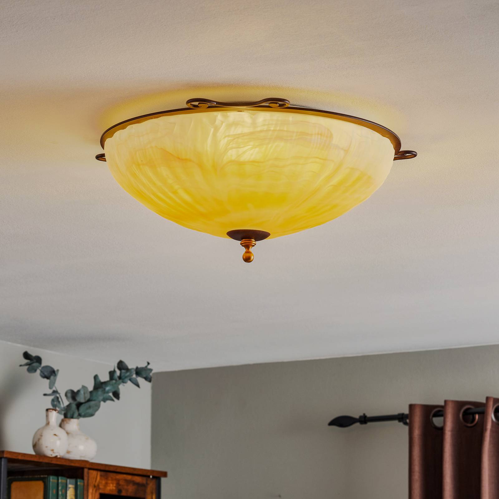 With an antique style - ceiling light Armelle