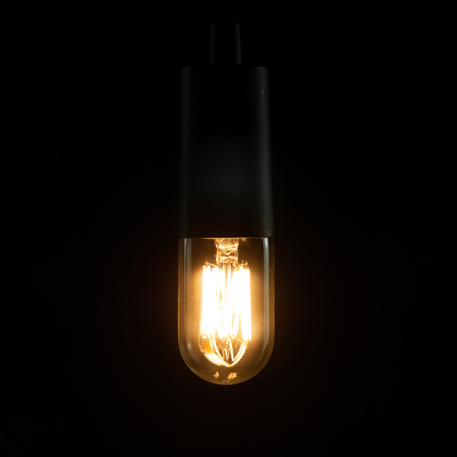 SEGULA LED lámpa E27 8W cső 2 700K átlátszó dimm.