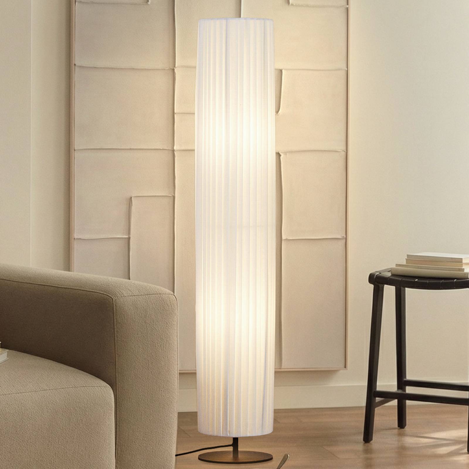 Stehlampe - Wohn- / Esszimmer - Stehleuchte - weiß / opal - Textil / Stoff / Seide - Lindby Virelle