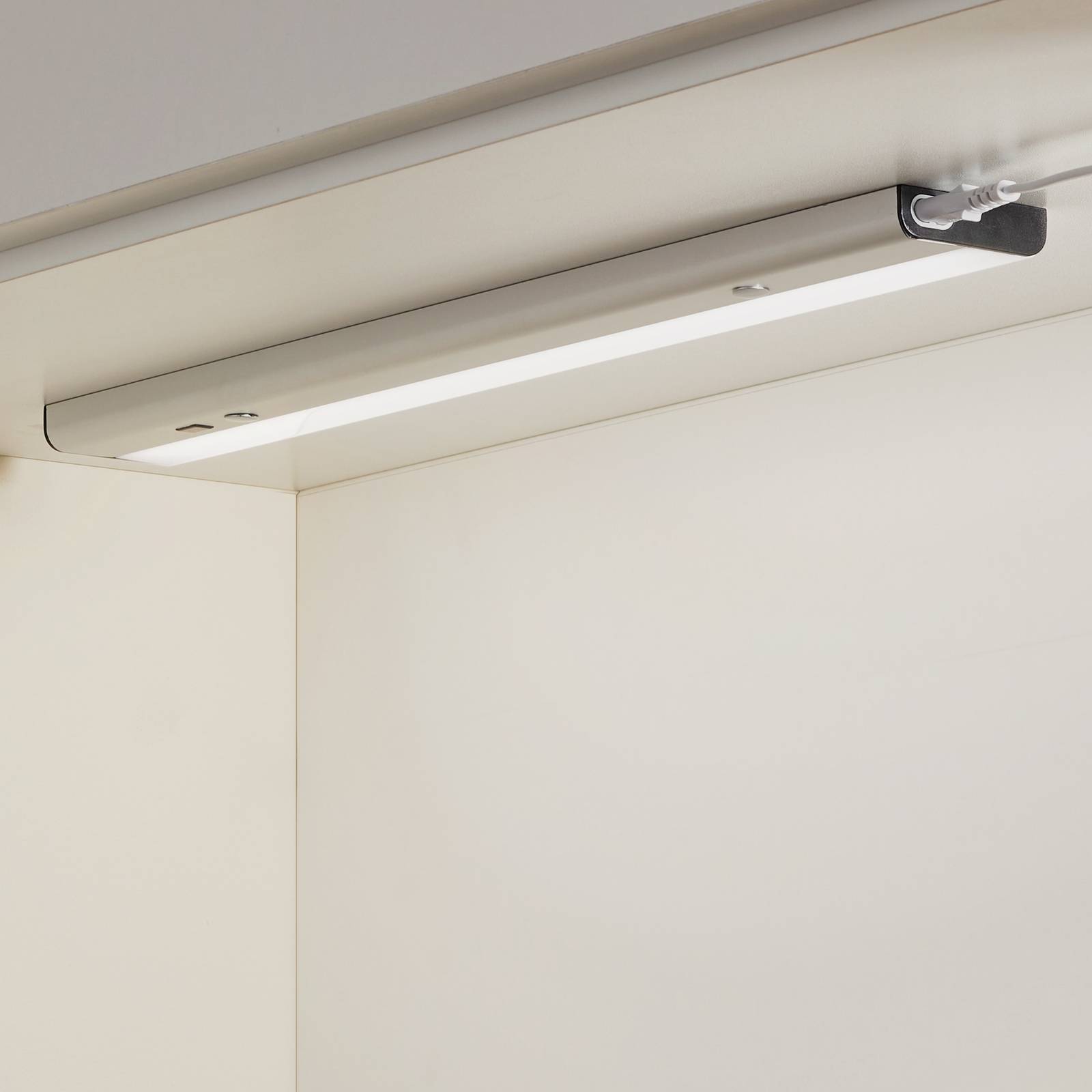 LEDVANCE Linear Flat LED pult alatti lámpa 12W4000