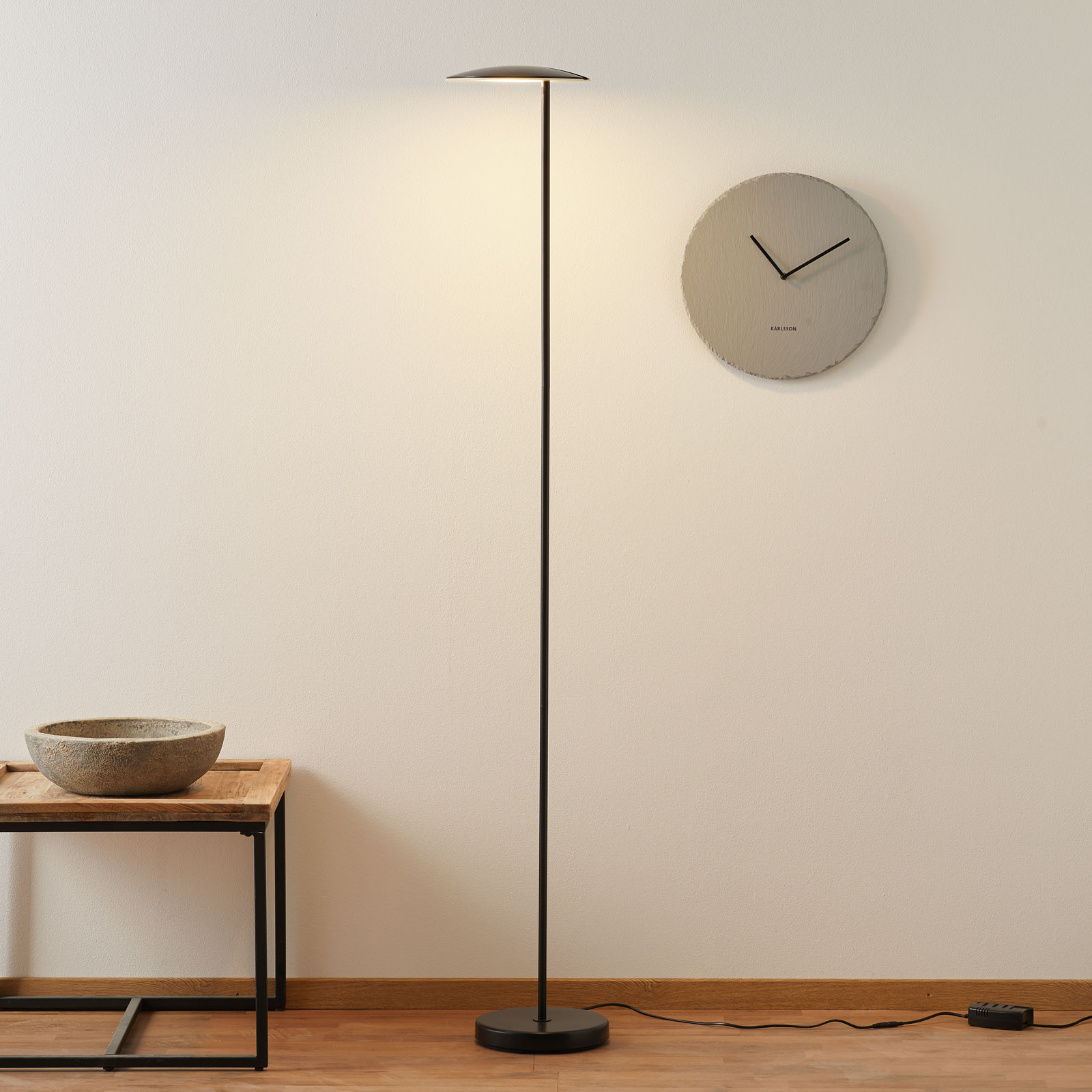 Perenz Ophelia LED-gulvlampe, sort, med dæmper - uplight - standerlampe - med lysdæmper - moderne lampe stue/spisestue - sort - metal, akryl