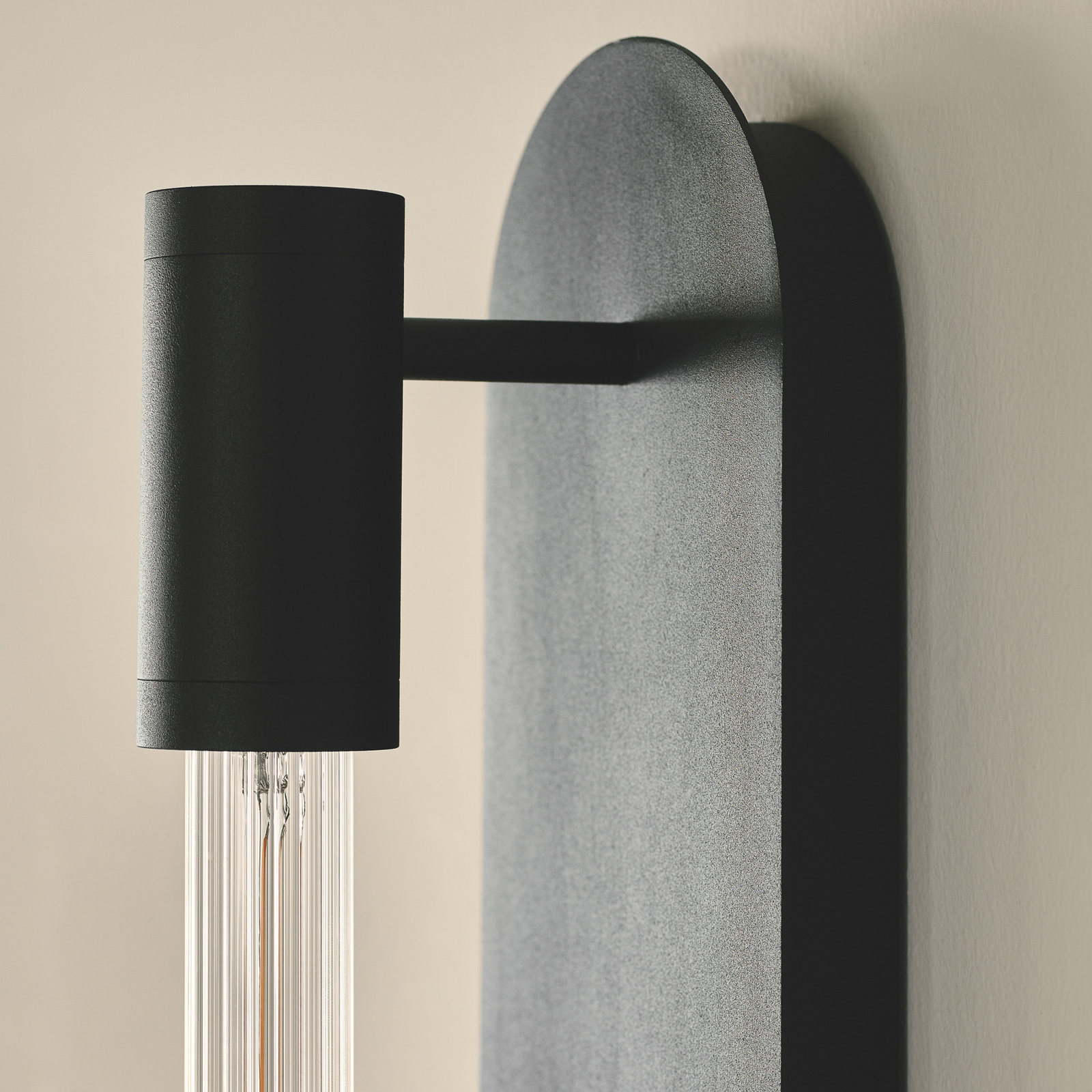 Wandlamp LIBERTY Double, zwart, 2-lamps, hoogte 83 cm