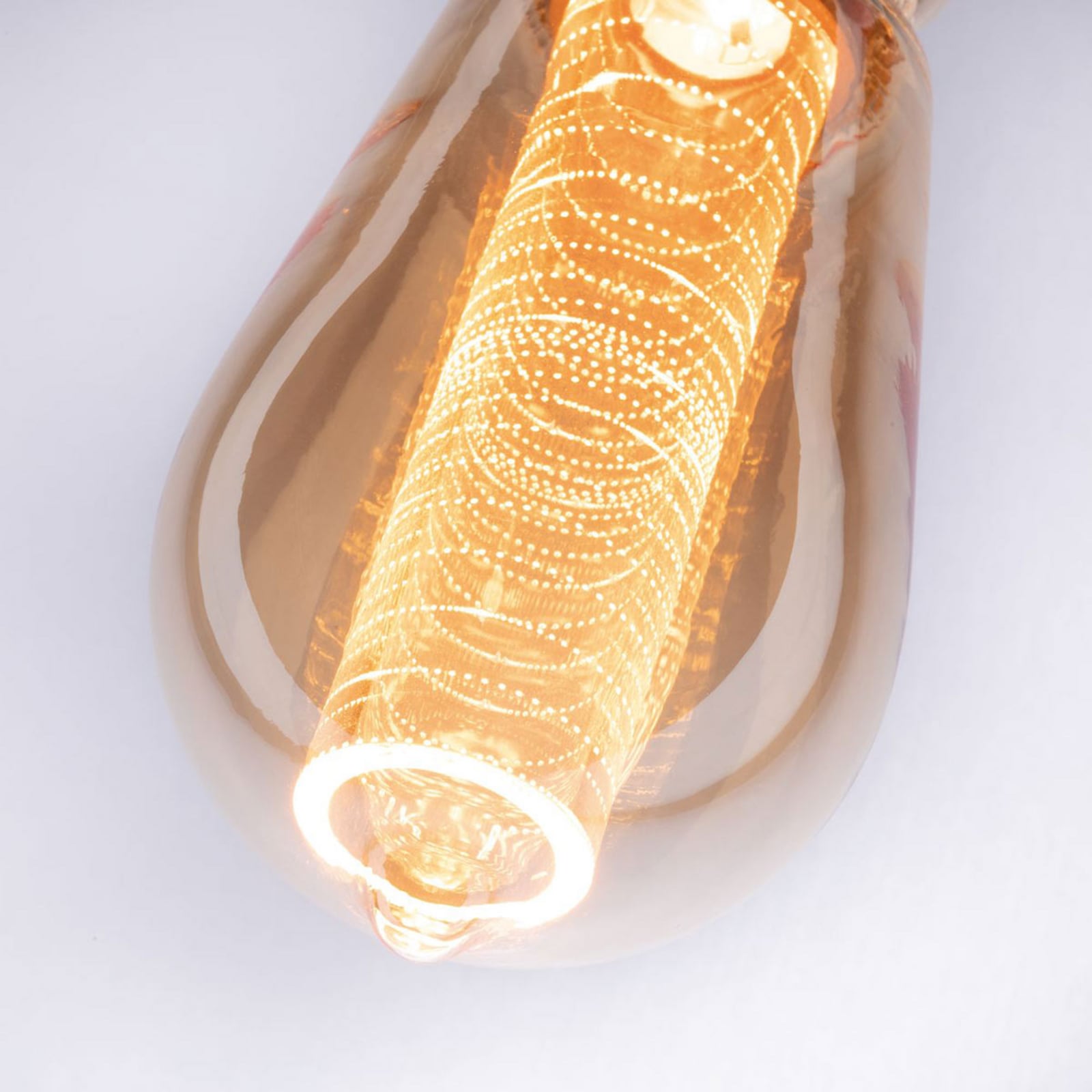 LED-Lampe E27 ST64 4W Inner Glow mit Ringmuster LED-Lampe E27 ST64 4W Inner Glow mit Ringmuster