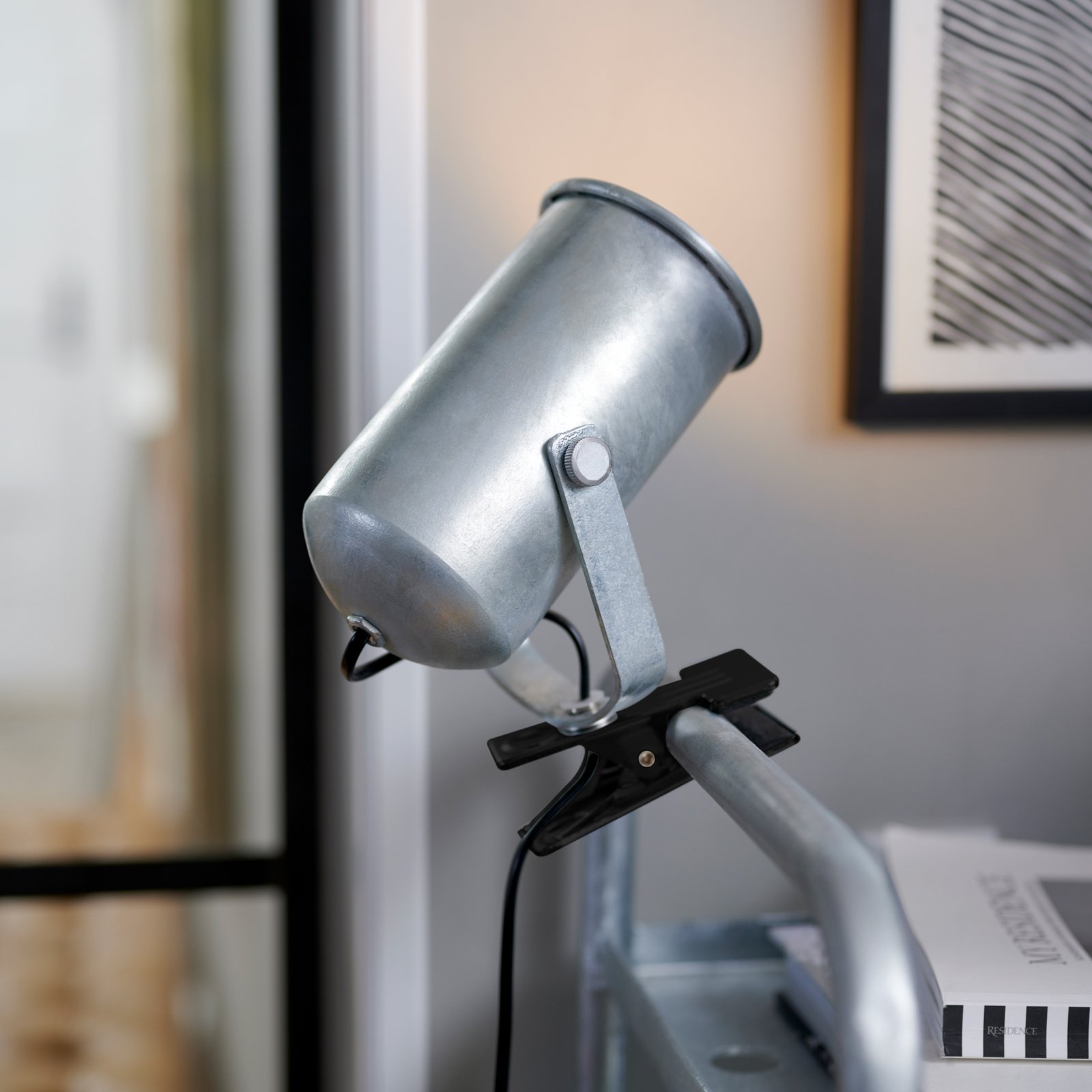 Porter clip-on light with an industrial look