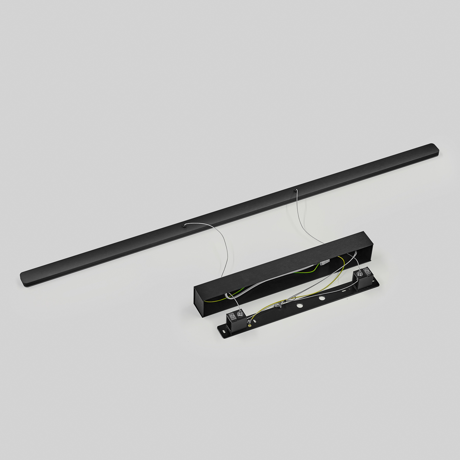Quitani LED-pendel Margita, længde 118 cm, sort