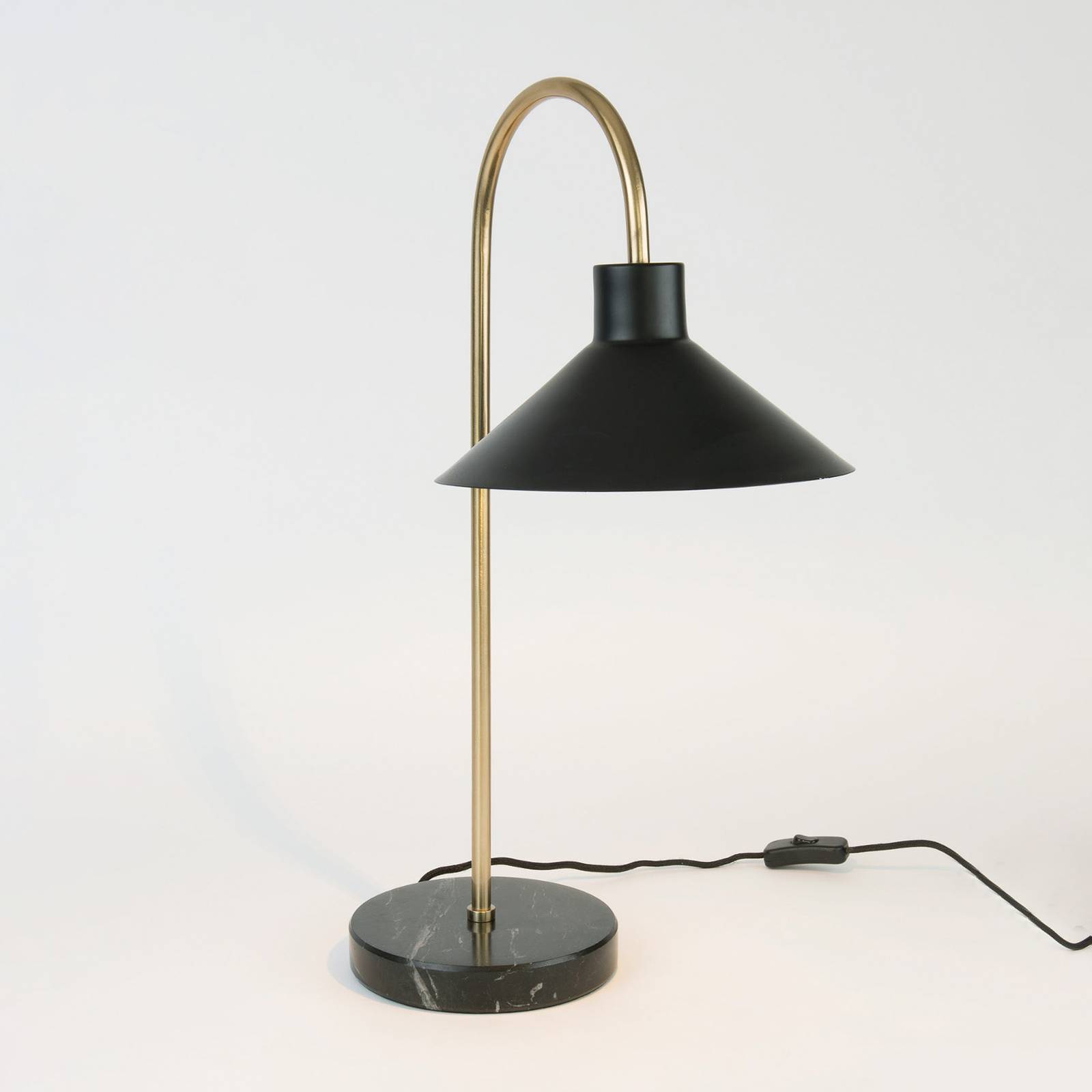 Oktavia bordlampe sort/guld-farvet højde 58 cm marmor