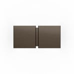 WEVER & DUCRÉ sienas lampa CG Square bronzas krāsā, platums 21 cm, 2 spuldzes