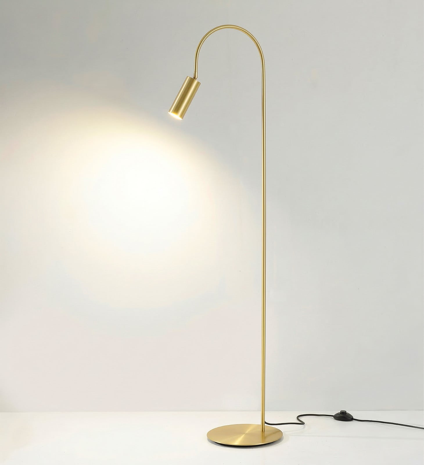 Cremasco Lampadar 7539 alamă satinată alamă GU10 - Camera de zi / sufragerie - Modern