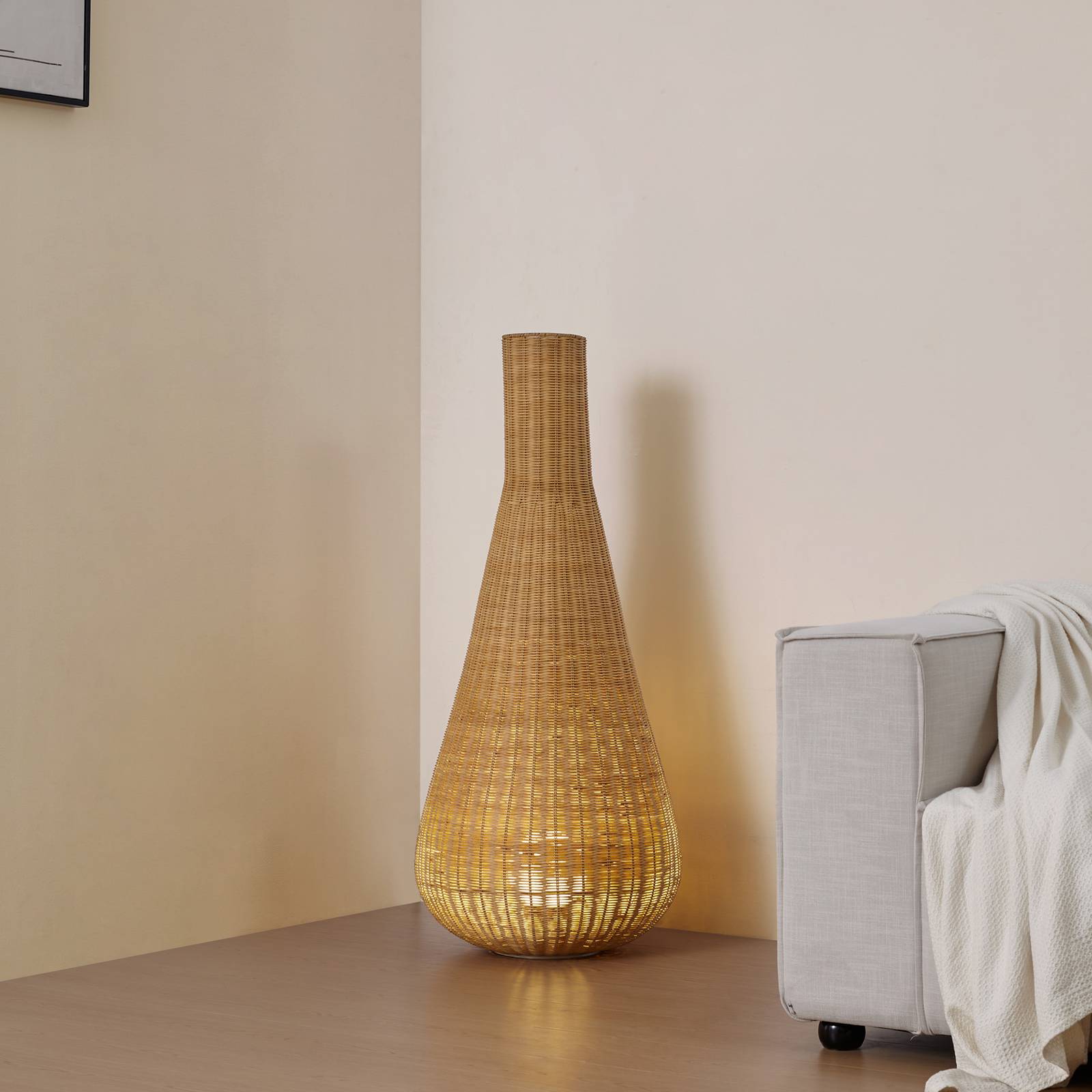 Lucande Stehleuchte Takeo, Rattan, Höhe 115 cm, E27 günstig online kaufen