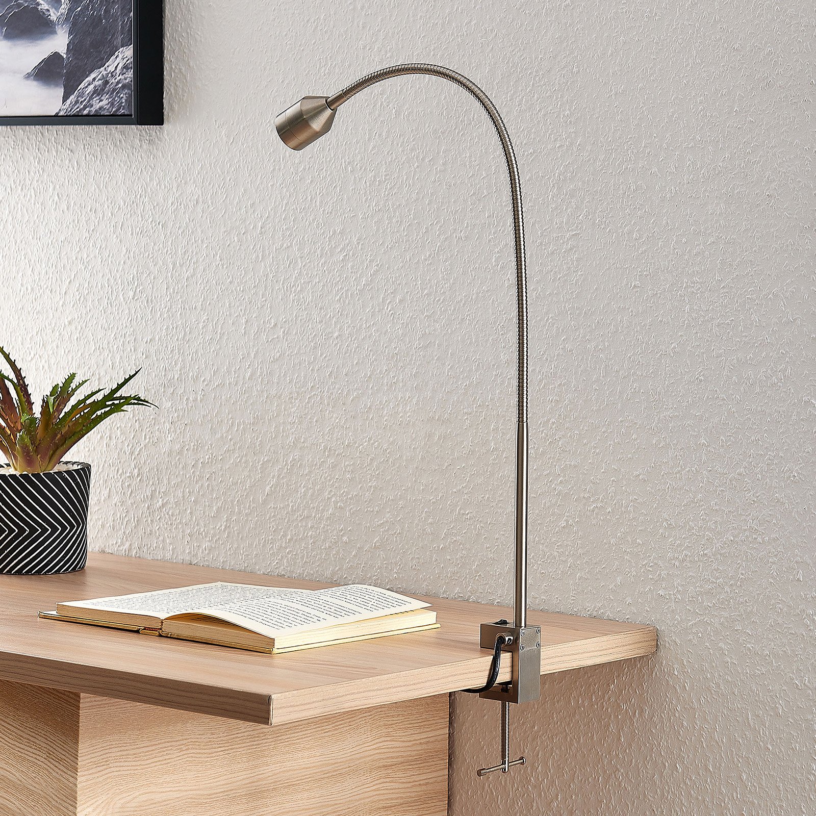 Hanilo LED Klemmleuchte Nickel - Lindby