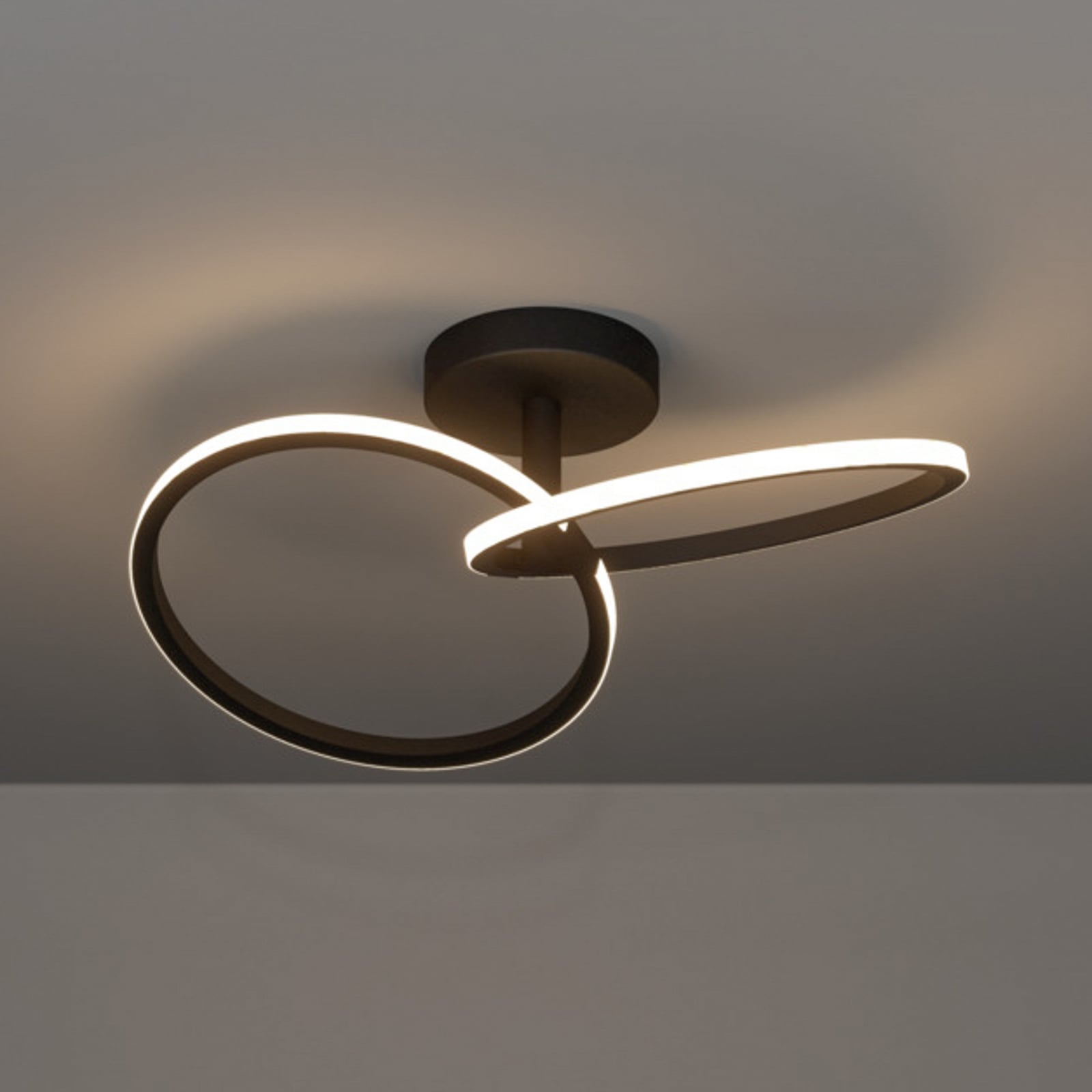 Plafonnier LED EGLO CONGIUNTI, noir, 47 x 28 cm, CCT Plafonnier LED EGLO CONGIUNTI, noir, 47 x 28 cm, CCT