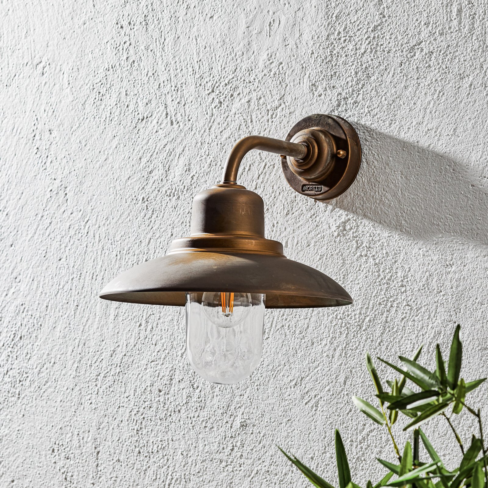 Susa outdoor wall light - seawater resistant